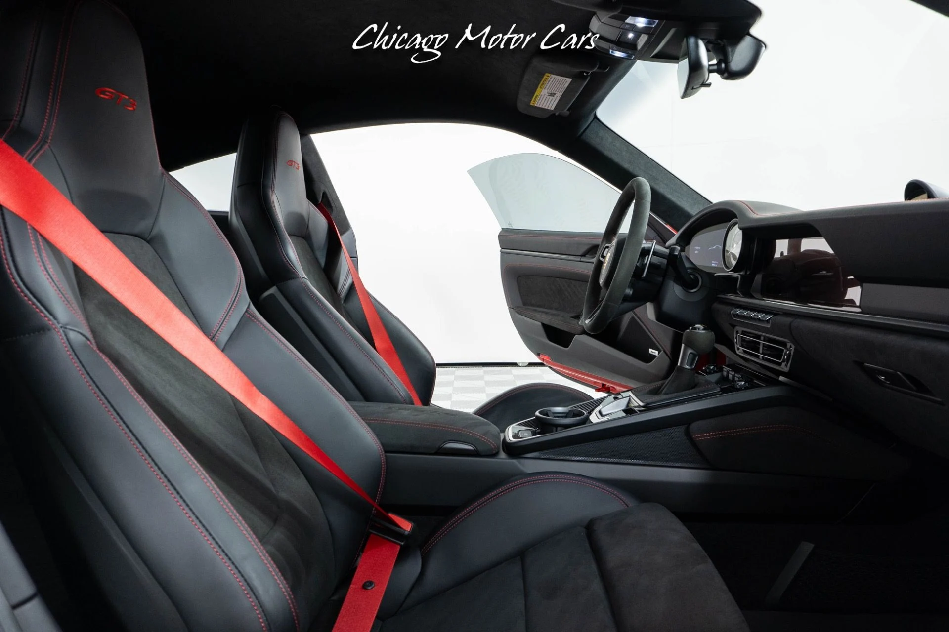 mph040_656298187_12957_p41_l_6d0c4151b8