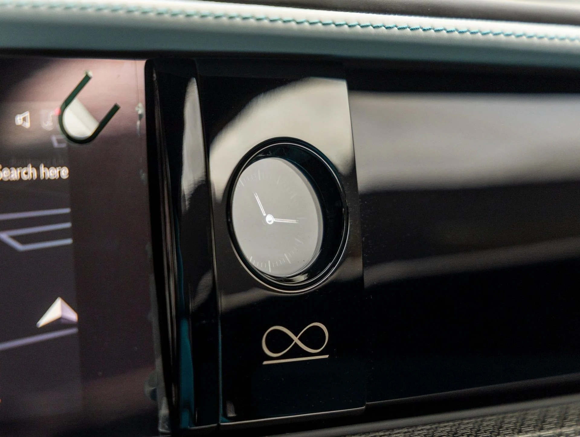 mph040_66211136_41_8890e1bc81