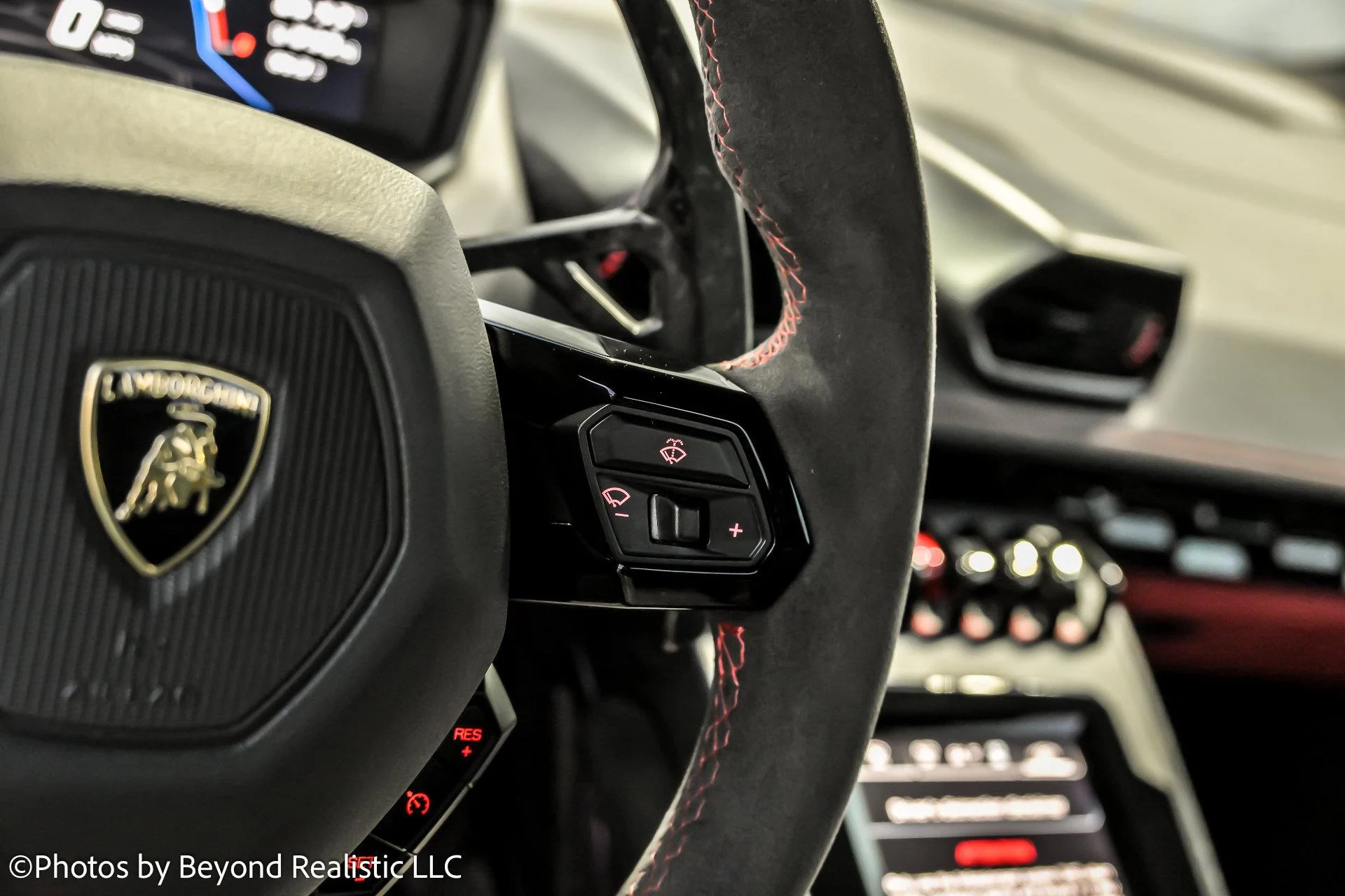 mph040_663141444_Used_2020_Lamborghini_Huracan_EVO_Spyder_1758788132_c7c263ea94