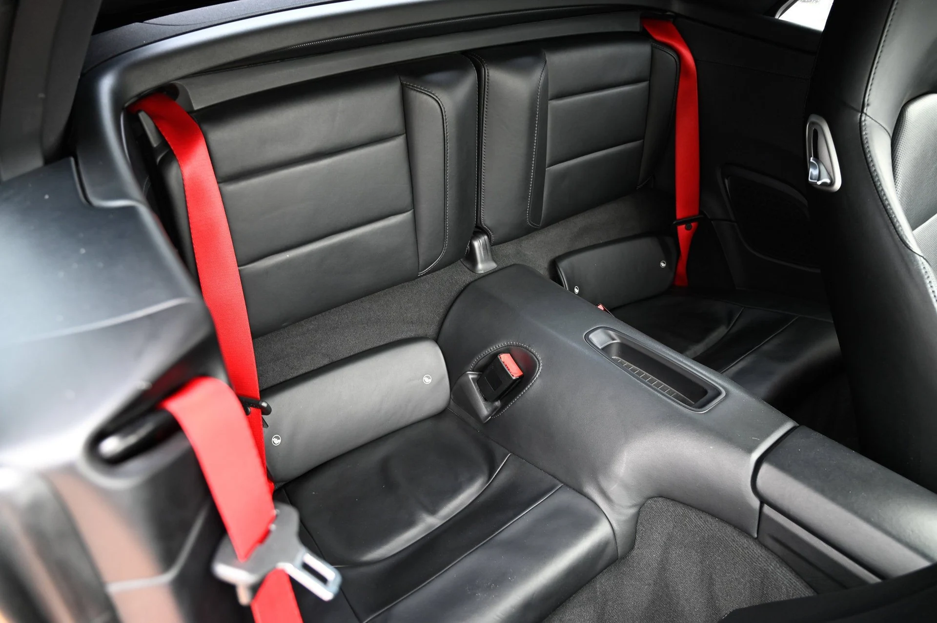 mph040_668340852_2a9495868f1d4bc99ba443e759db5b24_9dd8c15a13