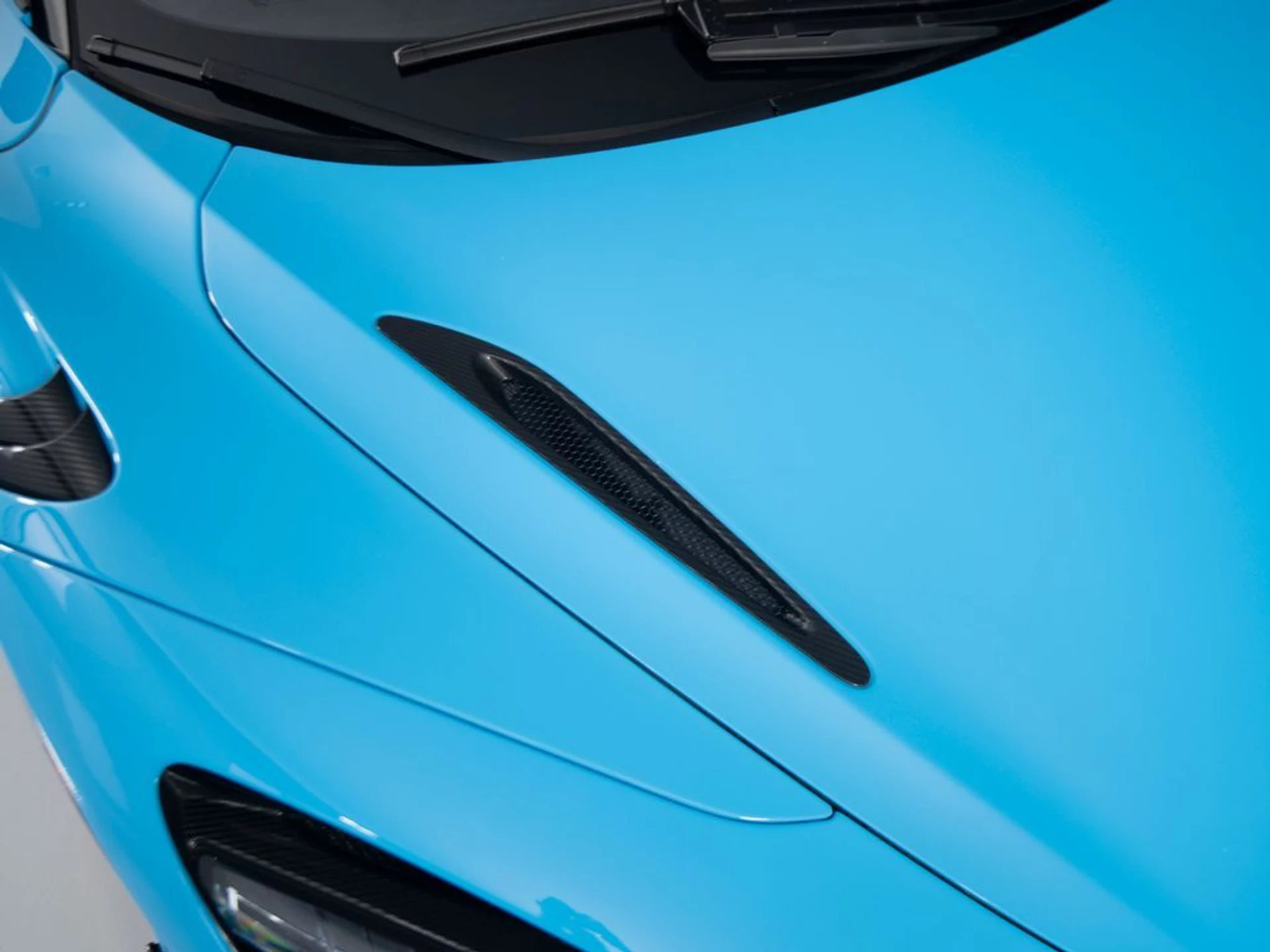 mph040_668502026_7acb7285757f407bfeaaba7a1b7ac6fex_001cd39804