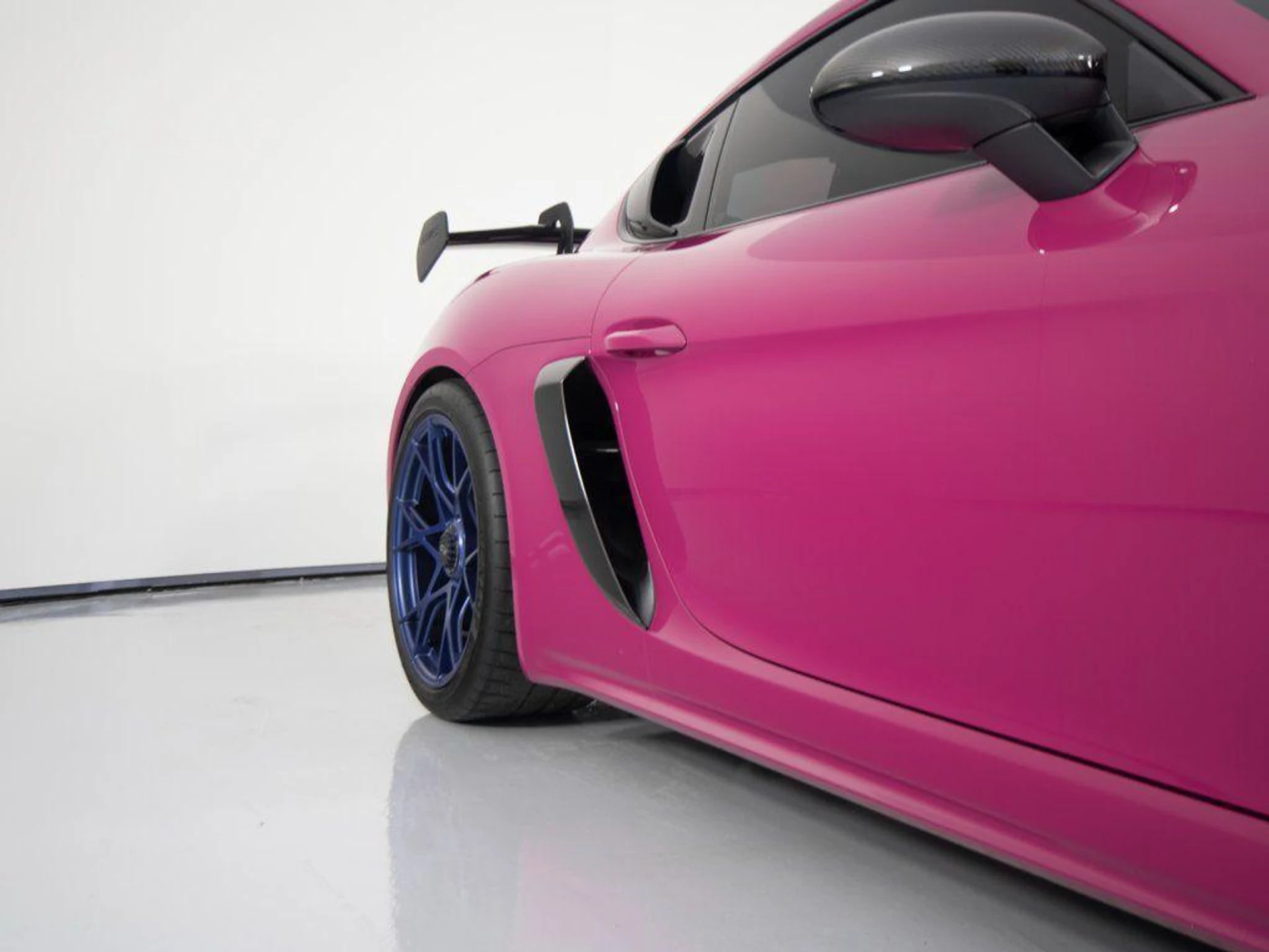 mph040_66978664_H0_A7j_Y_Ak9_O_Xb_D_idi_Gr_76_Agsb4_95e1972876