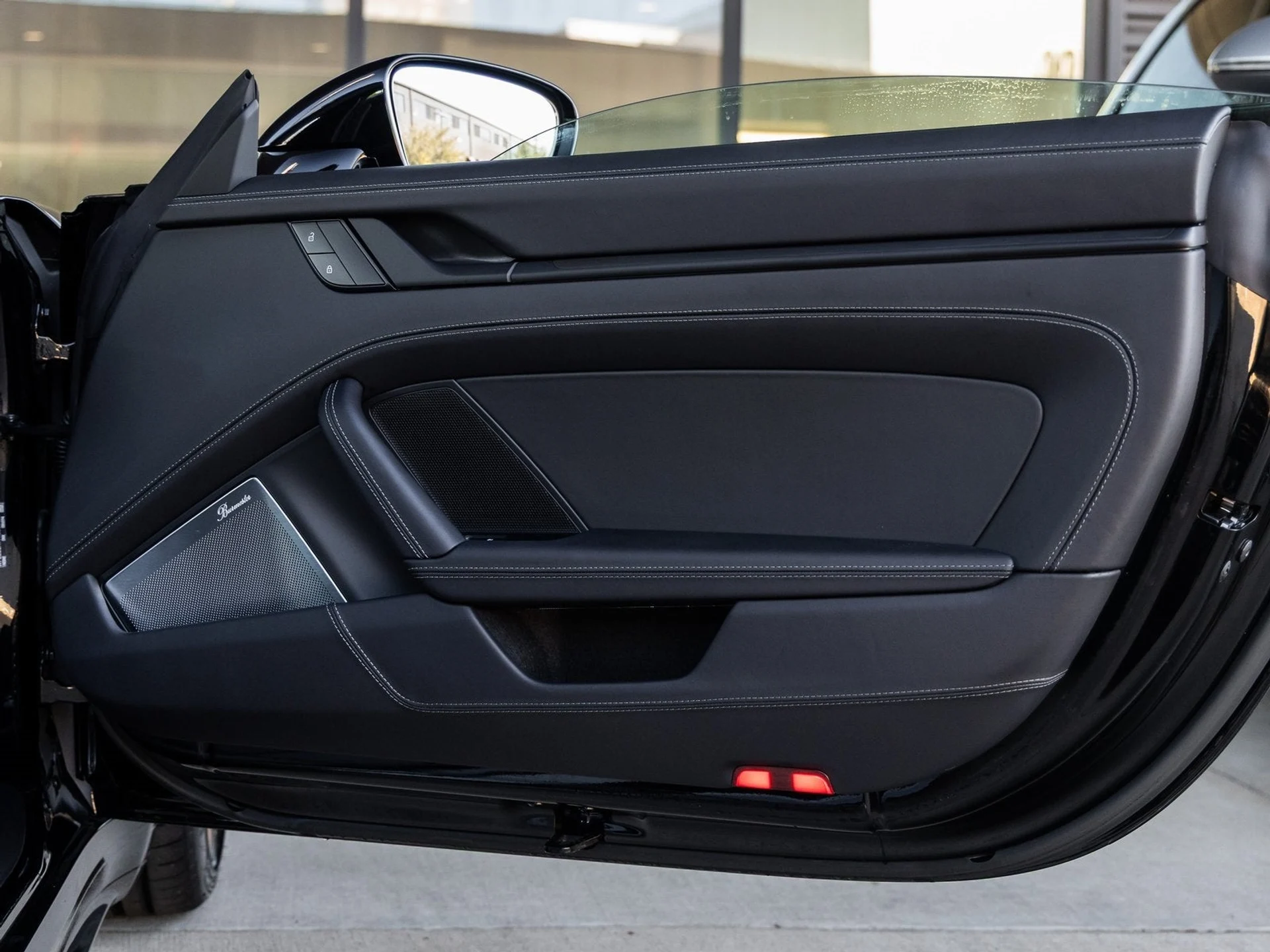 mph040_673087754_41_1f05df702c