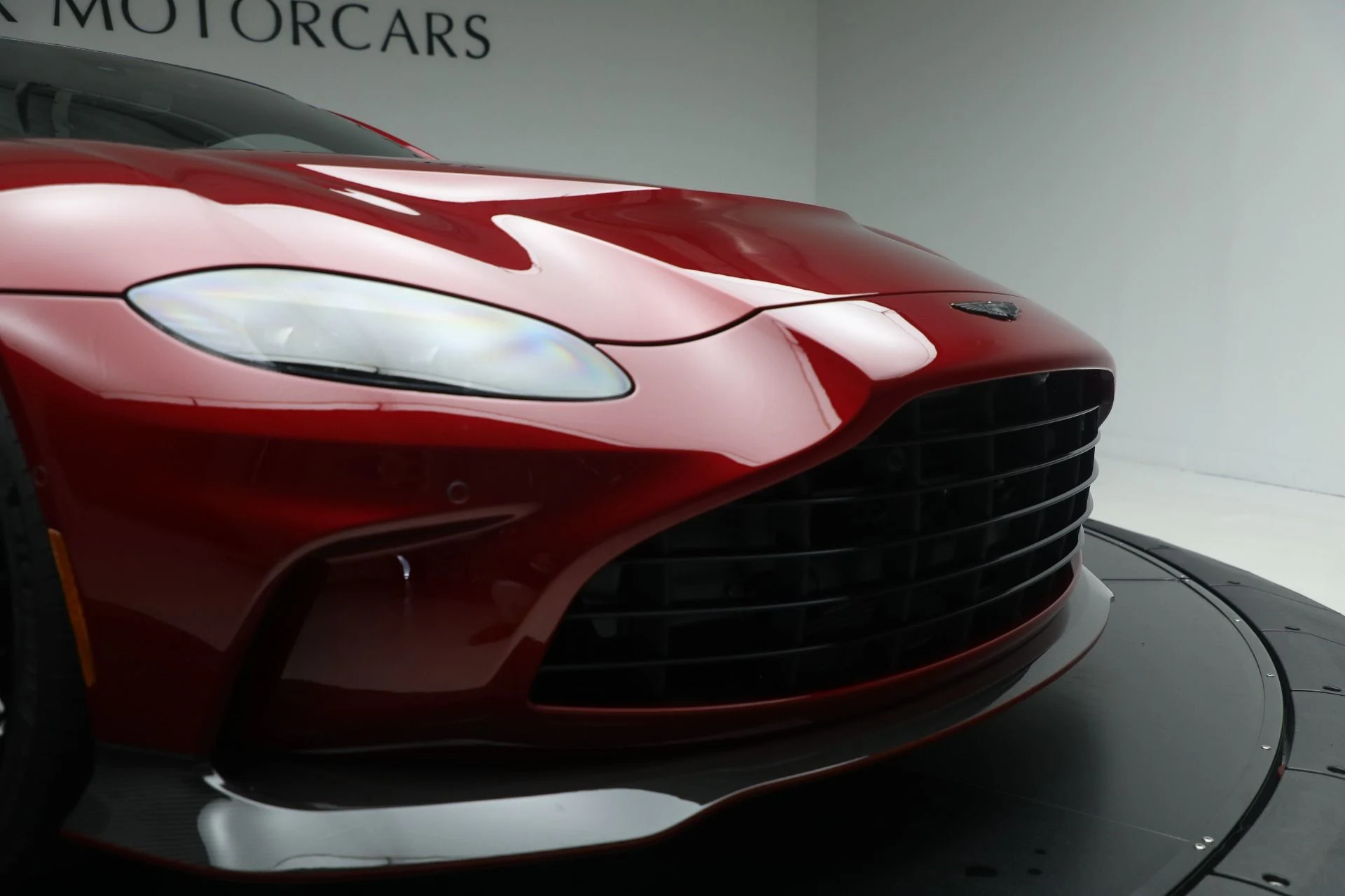 mph040_678854393_Used_2023_Aston_Martin_Vantage_V12_ae94064195