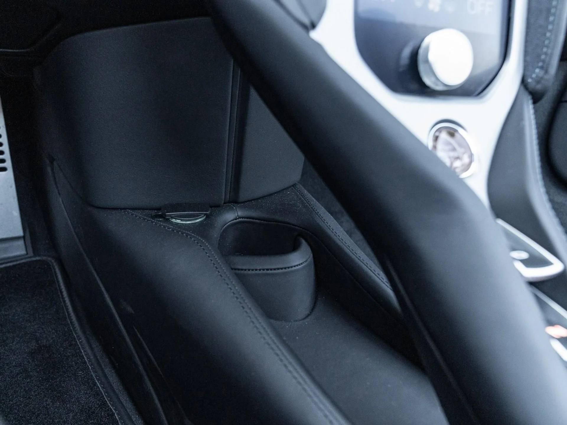 mph040_687631189_Used_2024_Mc_Laren_750_S_1764191183_a93ebbcaa2