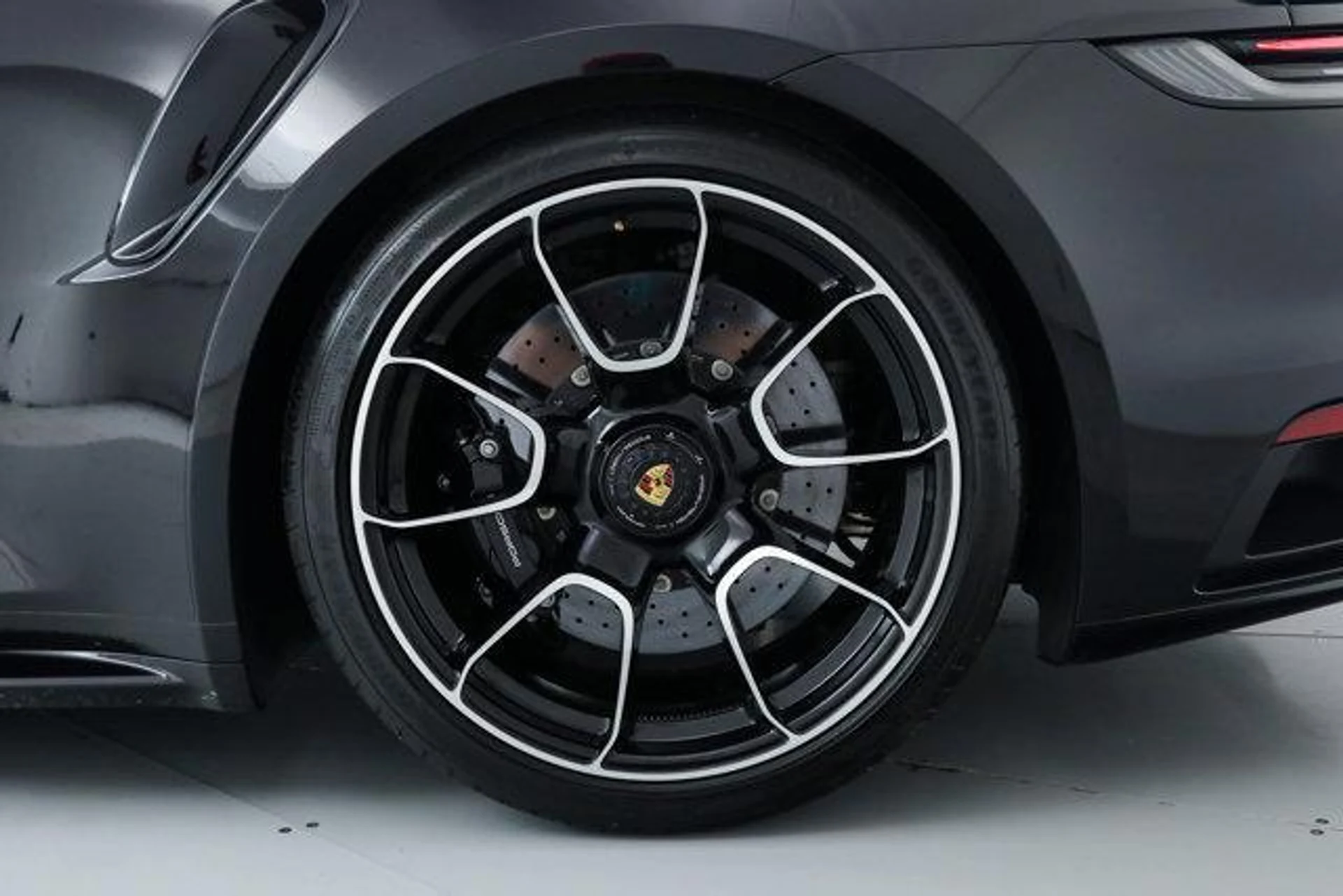 mph040_692060242_H_Cq1392t_Q_Fu5j_Mkuz55_W_E_Idy_NQ_1ccd189011