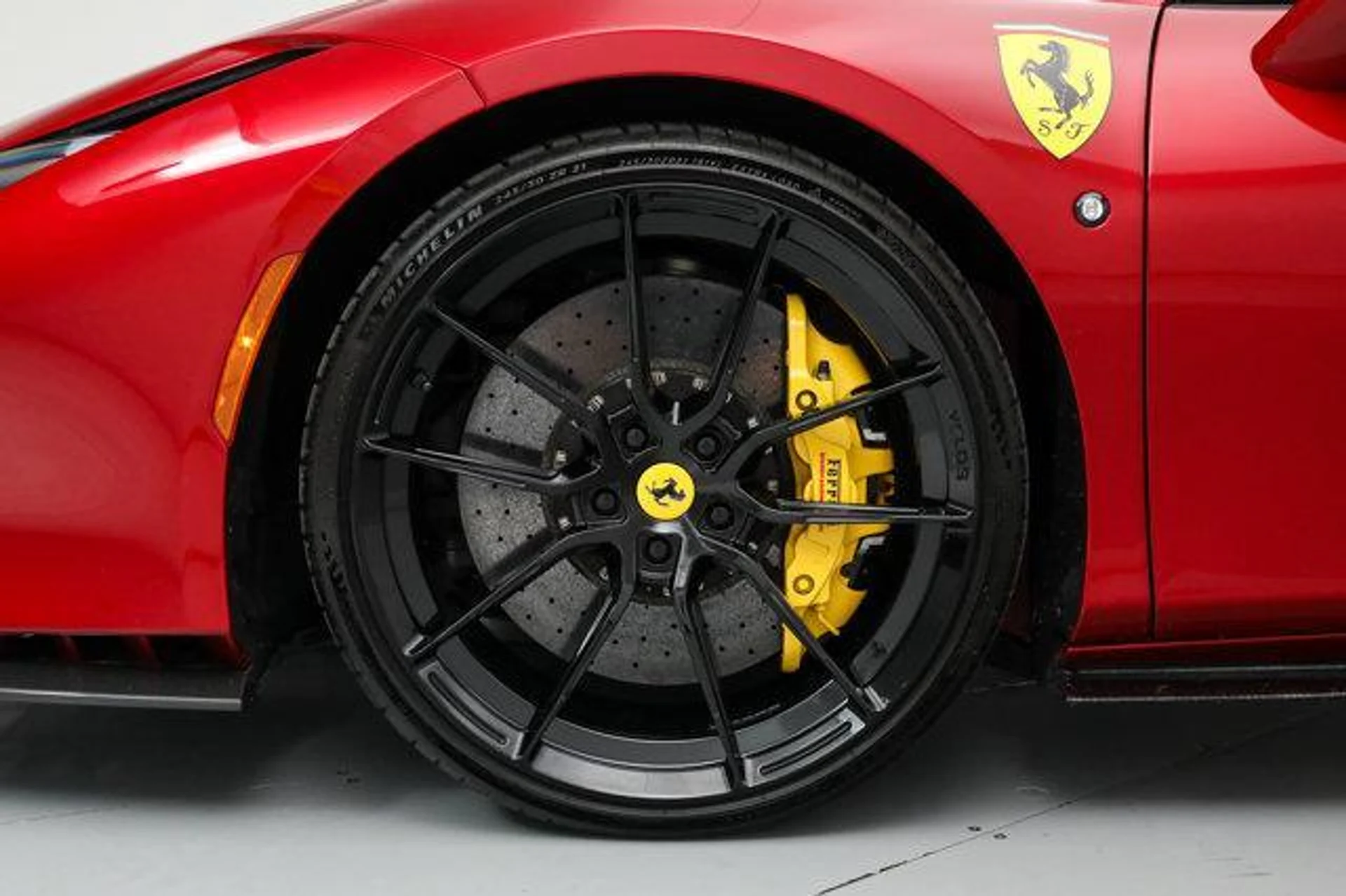 mph040_700702117_J1_Q3_OJ_Cprg9it1c8_V424wj_Od_Kc_U_f940d81746