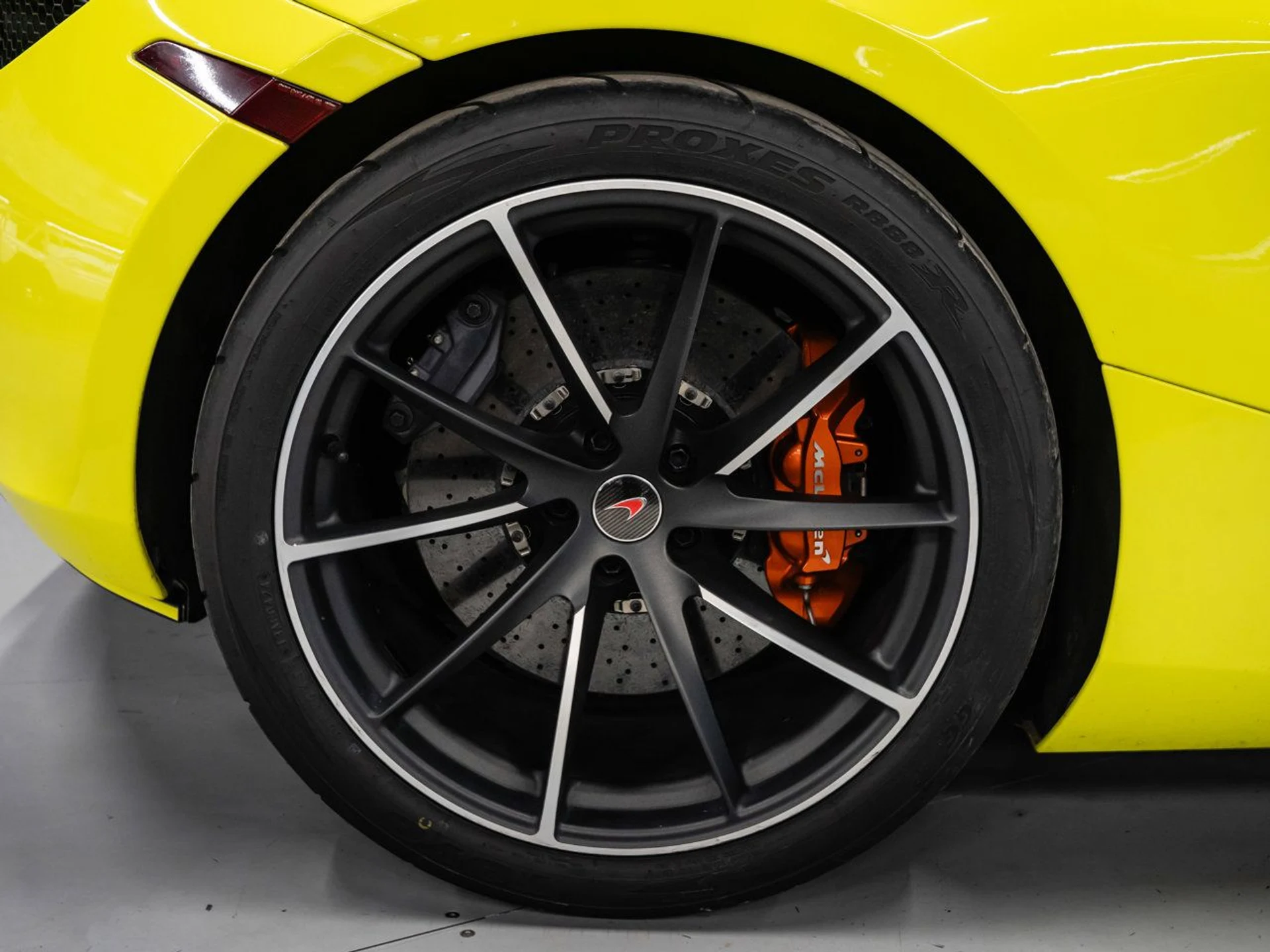 mph040_704664332_mclaren_720s_2018_a7f2851695