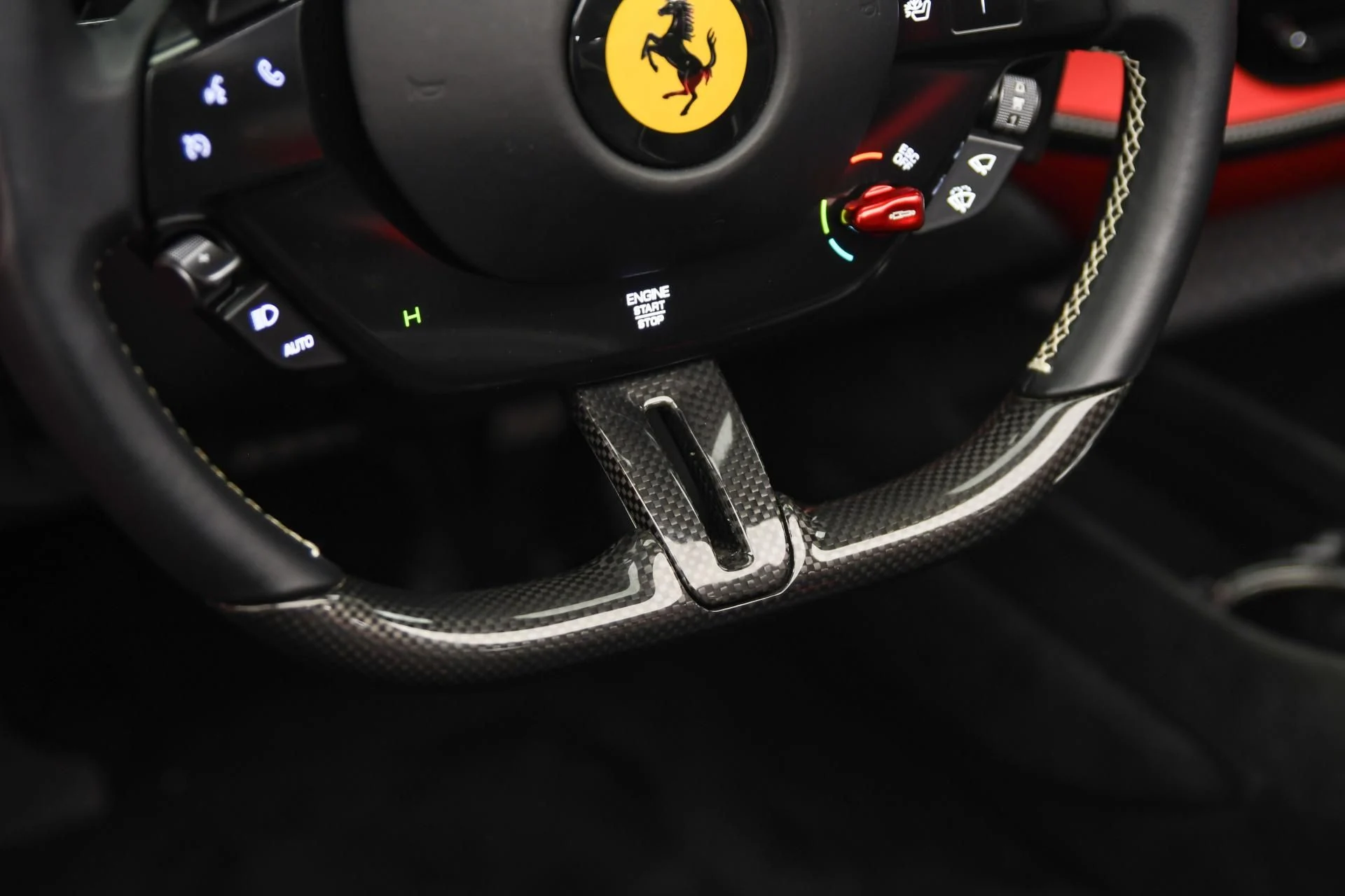 mph040_709366657_Used_2022_Ferrari_SF_90_Spider_1753776218_9adaa513aa