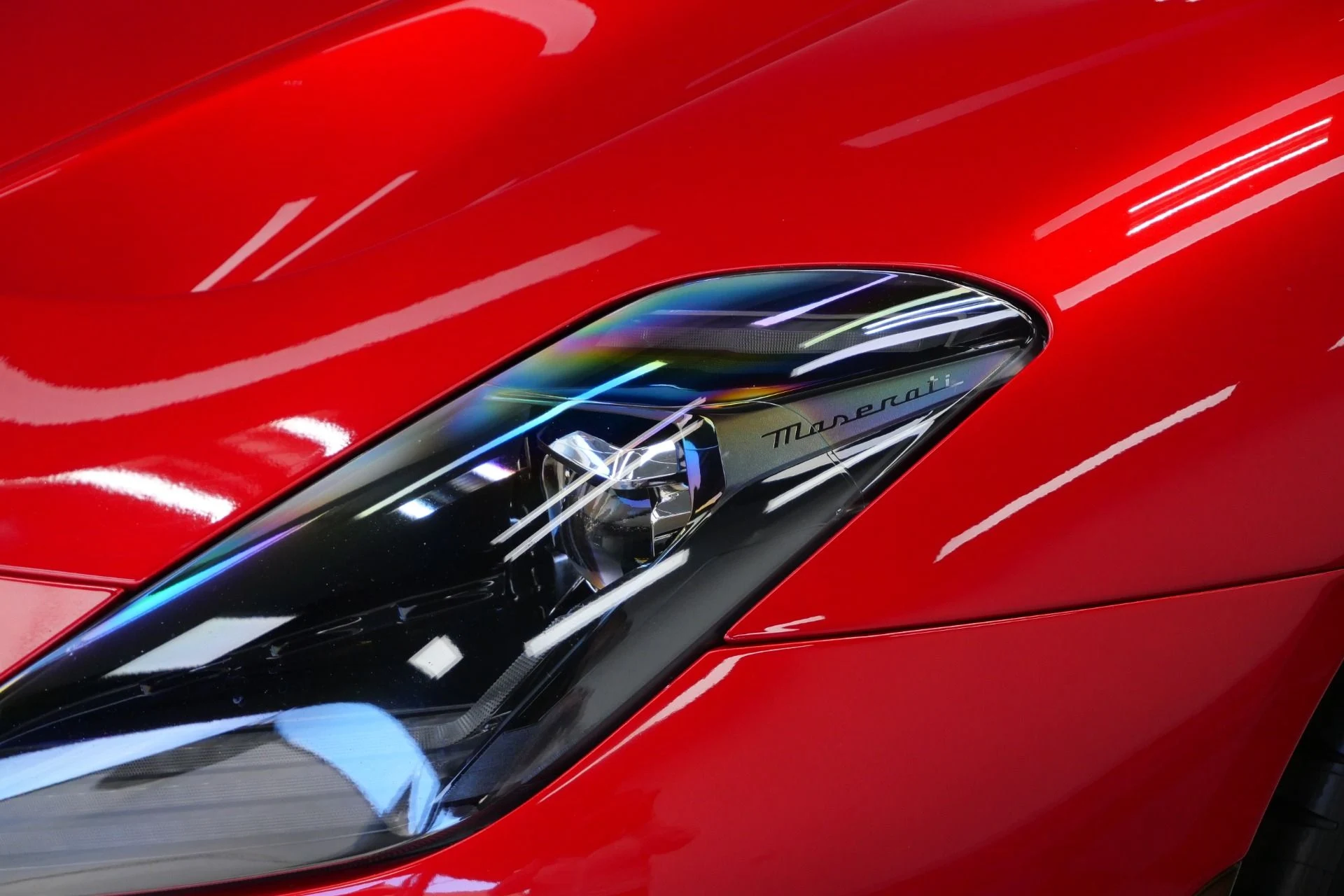 mph040_717354482_Used_2022_Maserati_MC_20_Amazing_Color_Full_Leather_Interior_Forged_Wheels_1773426495_8080308a82