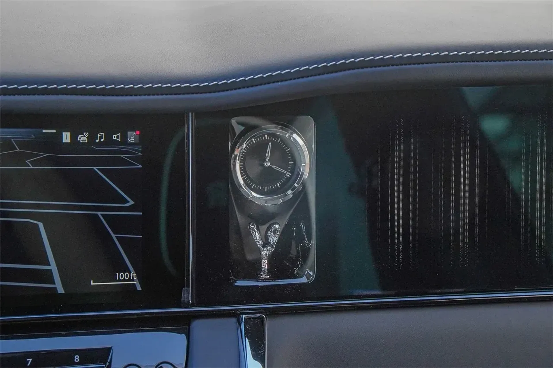 mph040_71766914_0b20a0ef287c4ccea2c52c2290927ddb_3b282bbdbf