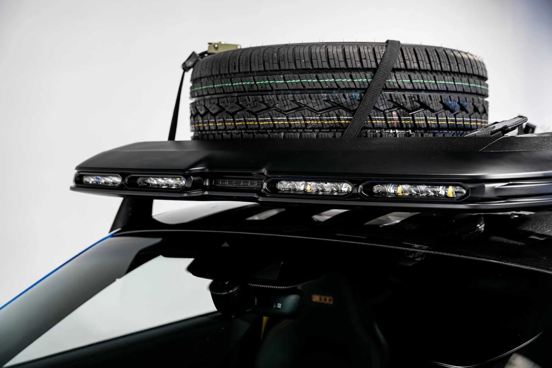 mph040_720913552_1790b7f5d033908acbb2216135aa17e8x_31bd40be85