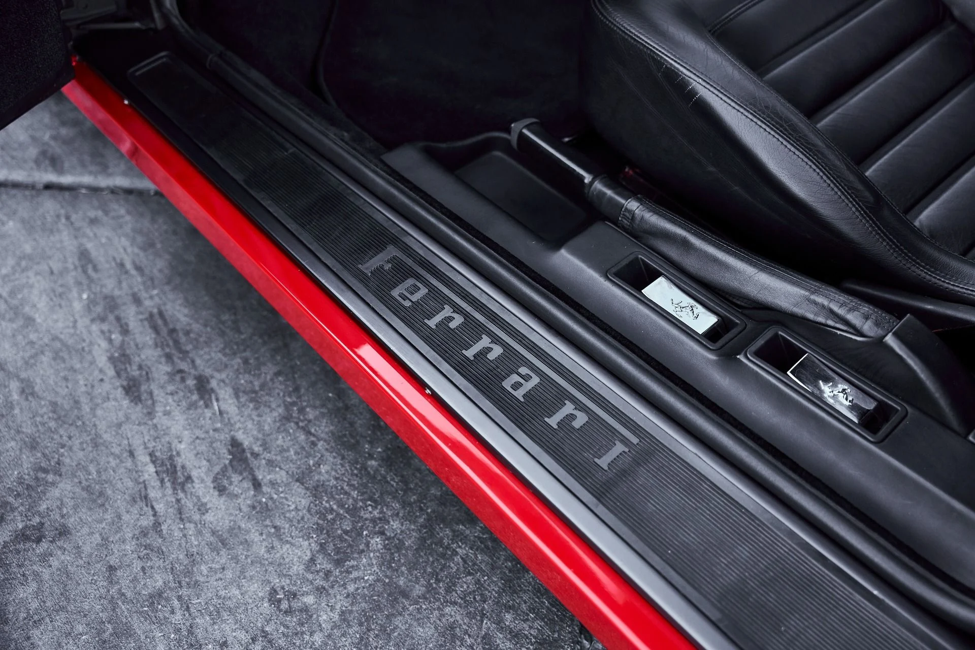 mph040_72430739_Used_1993_Ferrari_512_TR_1776807782_7ecb26c089