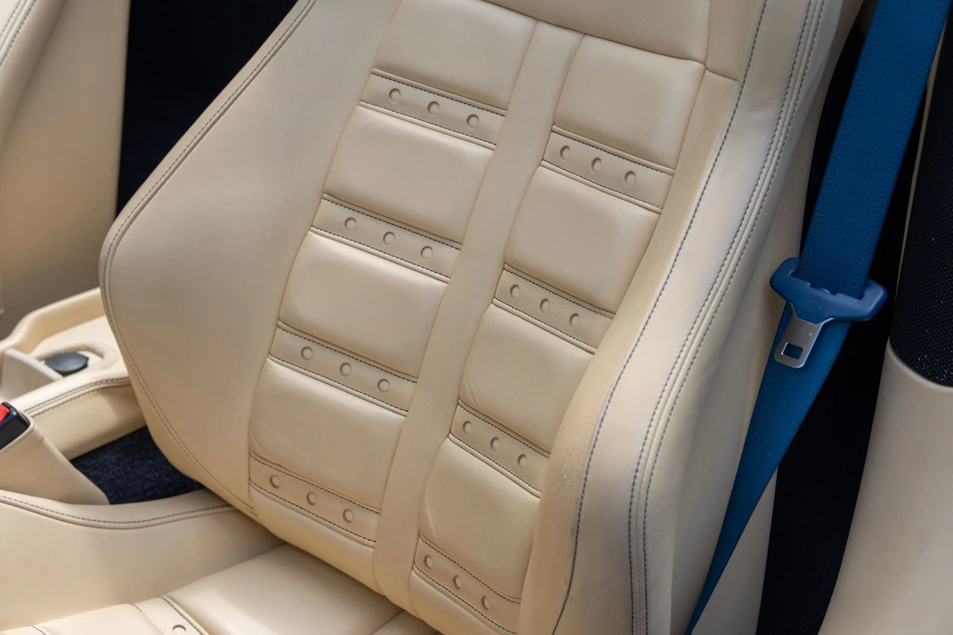 mph040_736458521_Used_2014_Ferrari_458_Spider_1757965695_b721ff343e