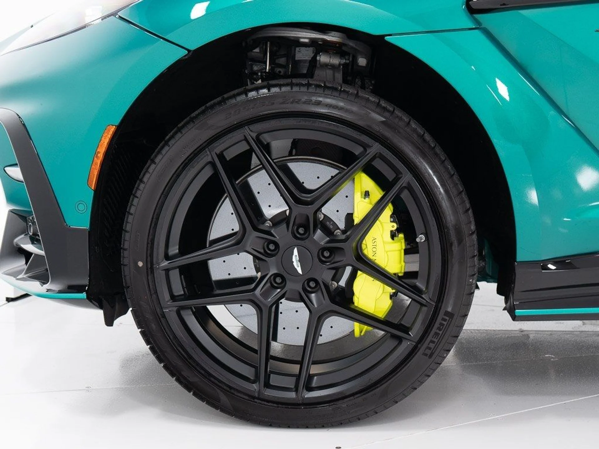 mph040_737715218_30837627722de5f13871f52c30291023_07b42a7378