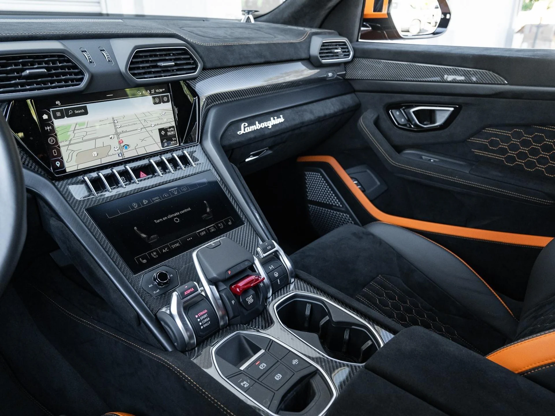 mph040_738196330_Used_2023_Lamborghini_Urus_Performante_1769095144_6fea031fa0