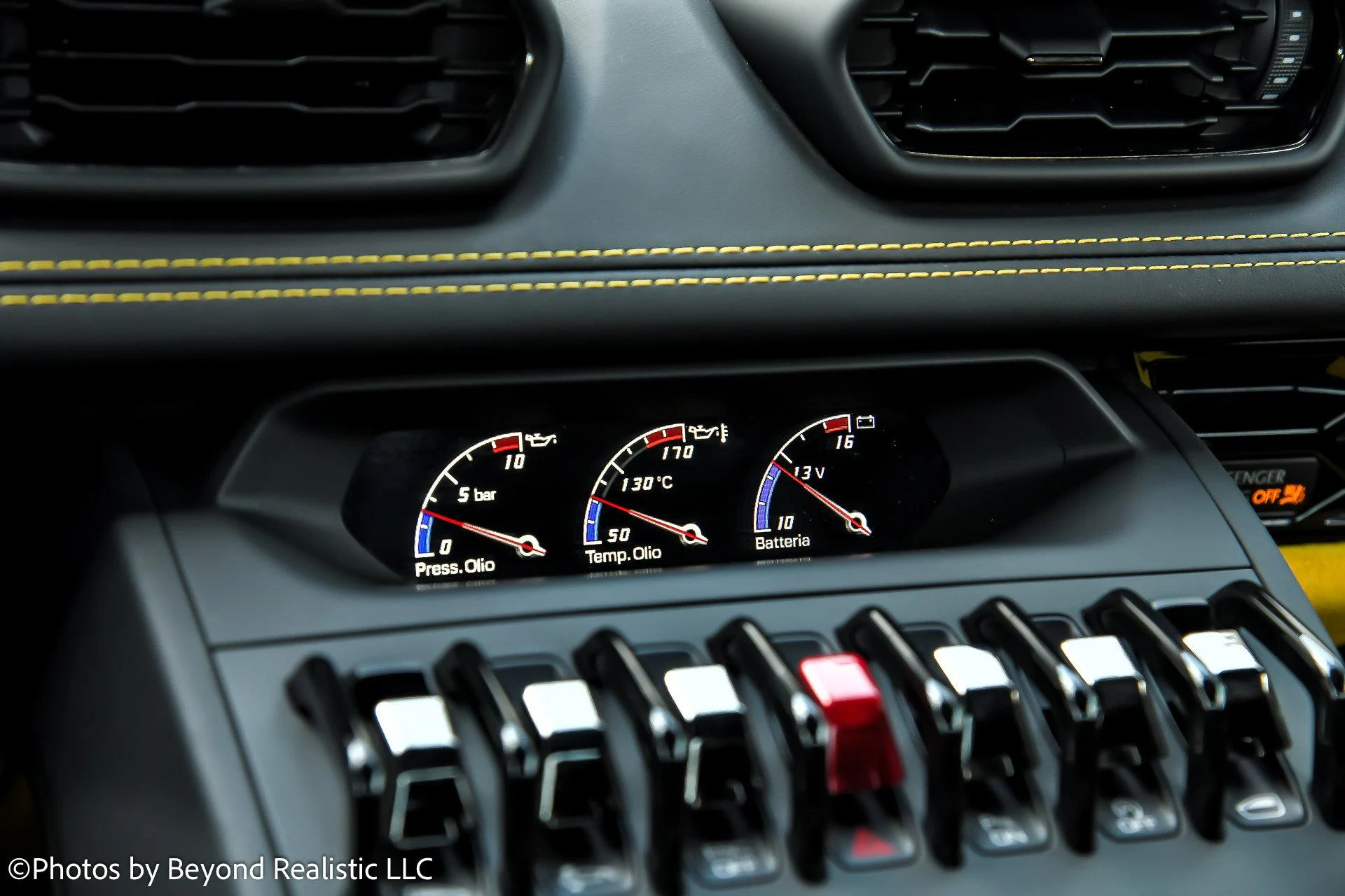 mph040_738876162_Used_2019_Lamborghini_Huracan_LP_580_2_S_1766655574_50ea5e05c4