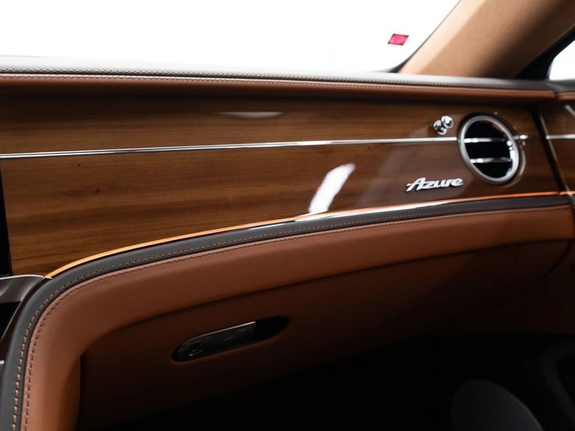 mph040_73941035_28f50c39274fc9d5dd62d3ff212d4fa5_4813616b1d