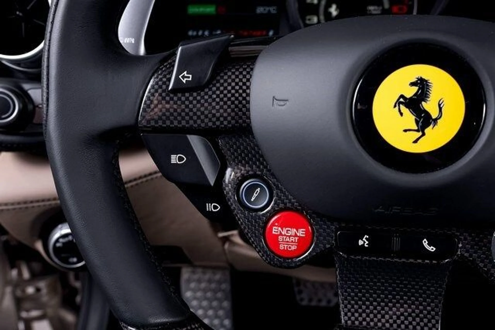 mph040_746420348_588a5e6b9dca74d30982e5d1203dcd35x_9231d39c1e