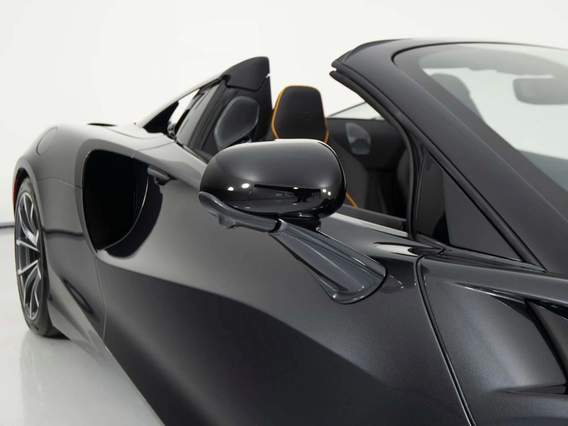 mph040_748433417_78204ff99c4a89bd0825bc1a05b33c81x_bc58702891