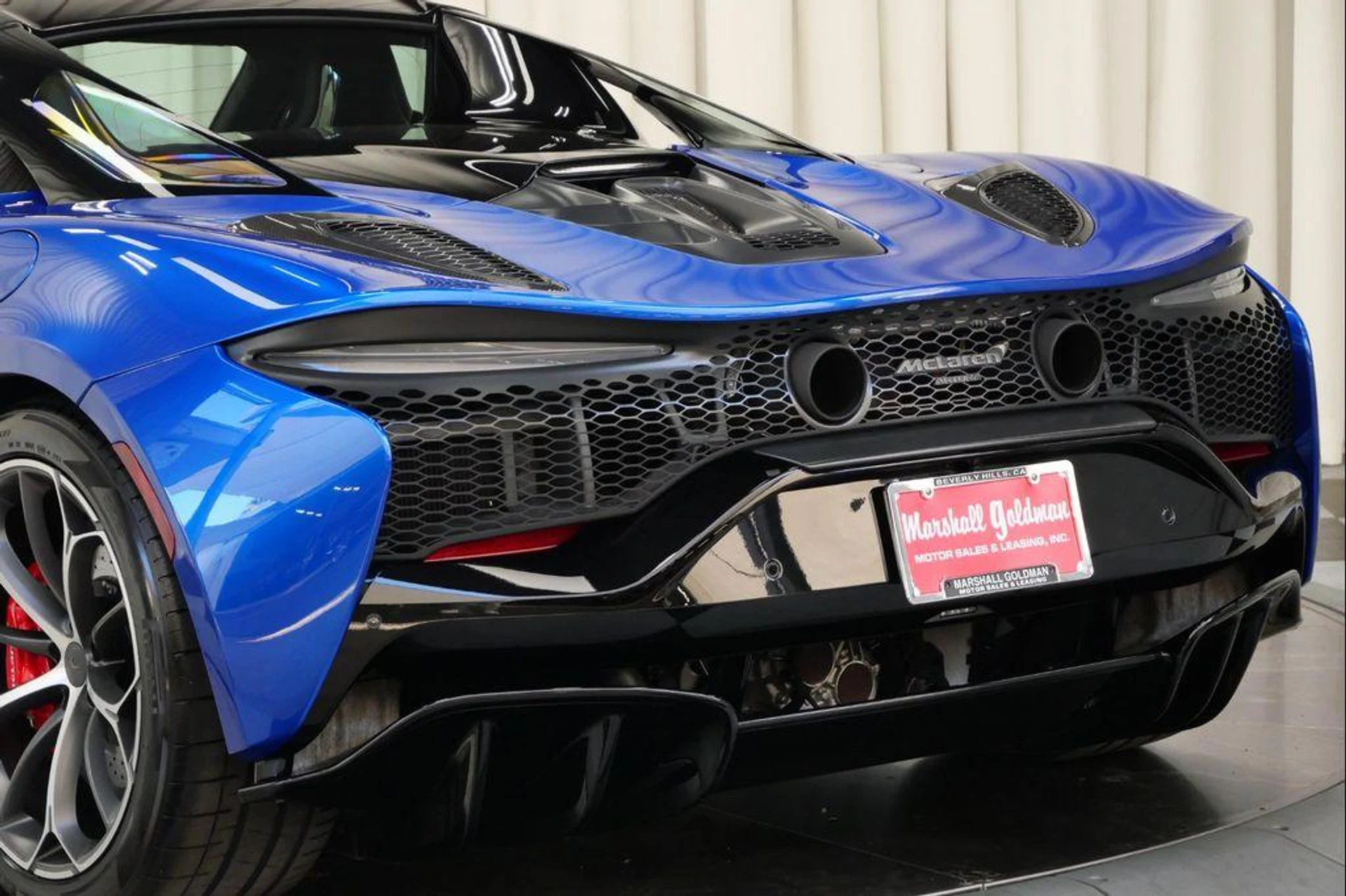 mph040_770608438_q_Lo41ud_C9kv_Jz_D2_E1g_Fd_IS_Tt9_I_b5c1a9a570