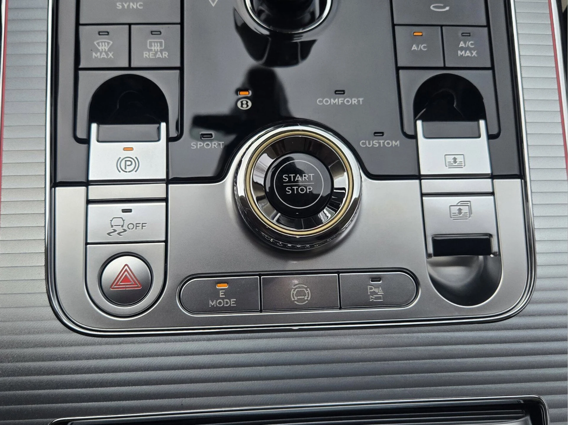 mph040_774868726_7474505a4e4a7c87e729adbbc71da3e3x_b9d9c1ccc1