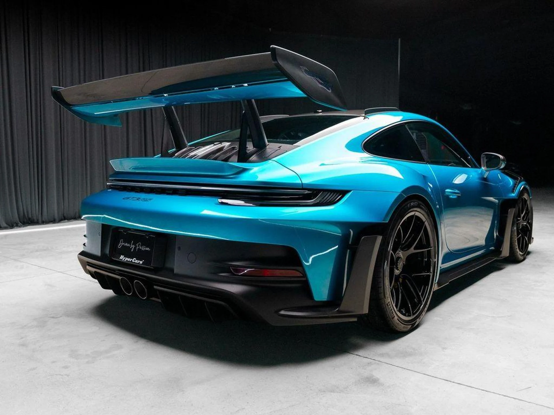 mph040_777625207_Fzd_TR_4o1_G_Lkt_J0_J_p_Bl_CAJ_Kv_M_491a3c58c6