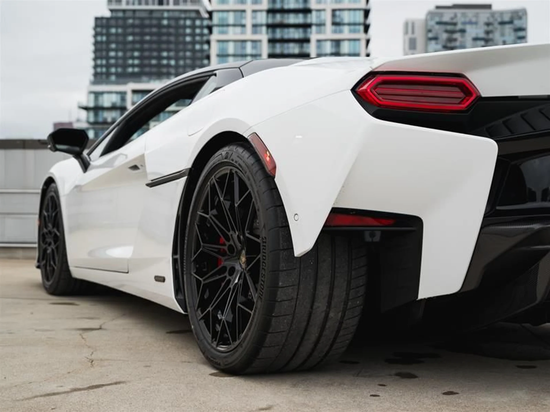 mph040_780996833_rkncrr5a_4221ba6f0d