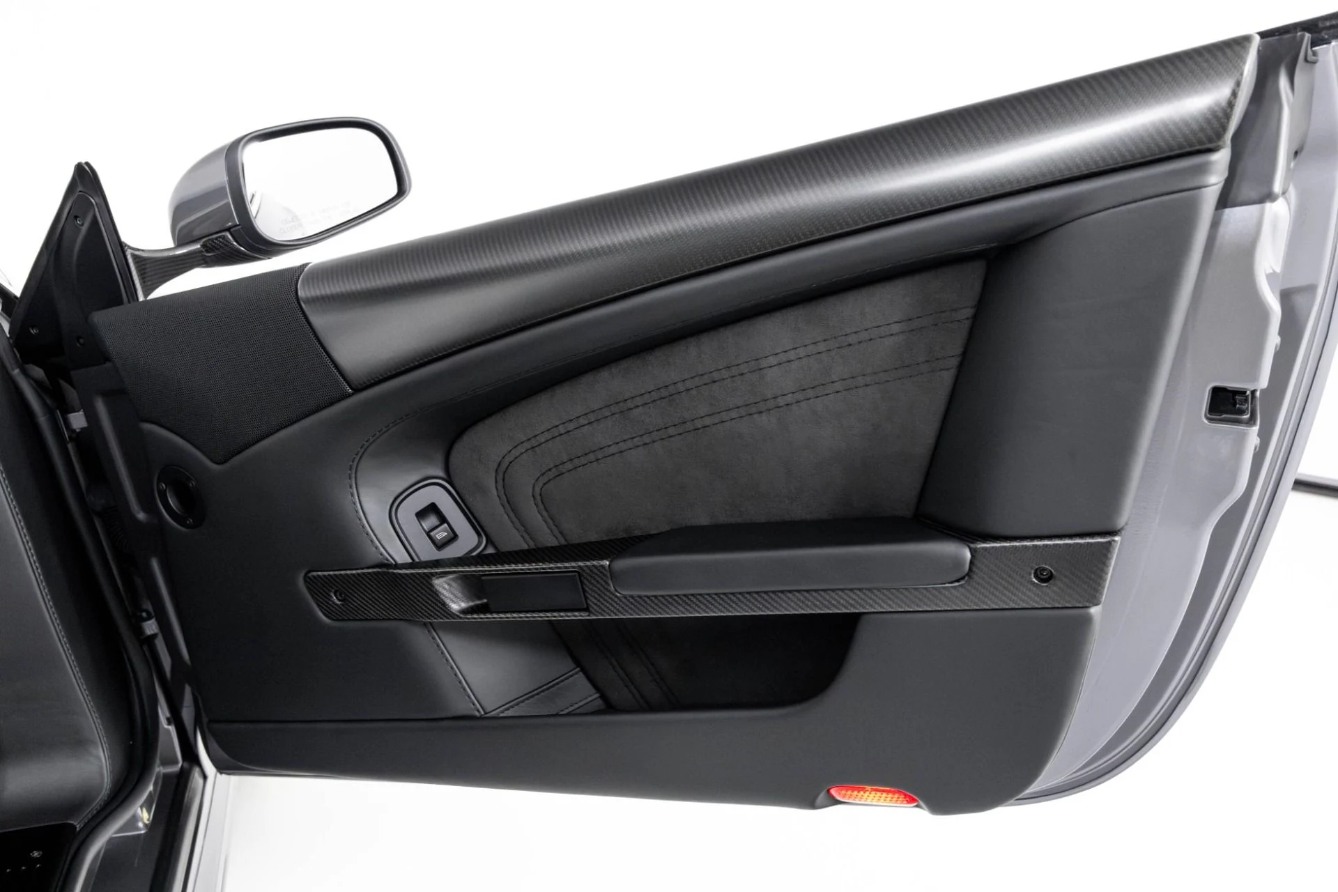 mph040_785282064_Used_2009_Aston_Martin_DBS_1763602391_aba97a6af1