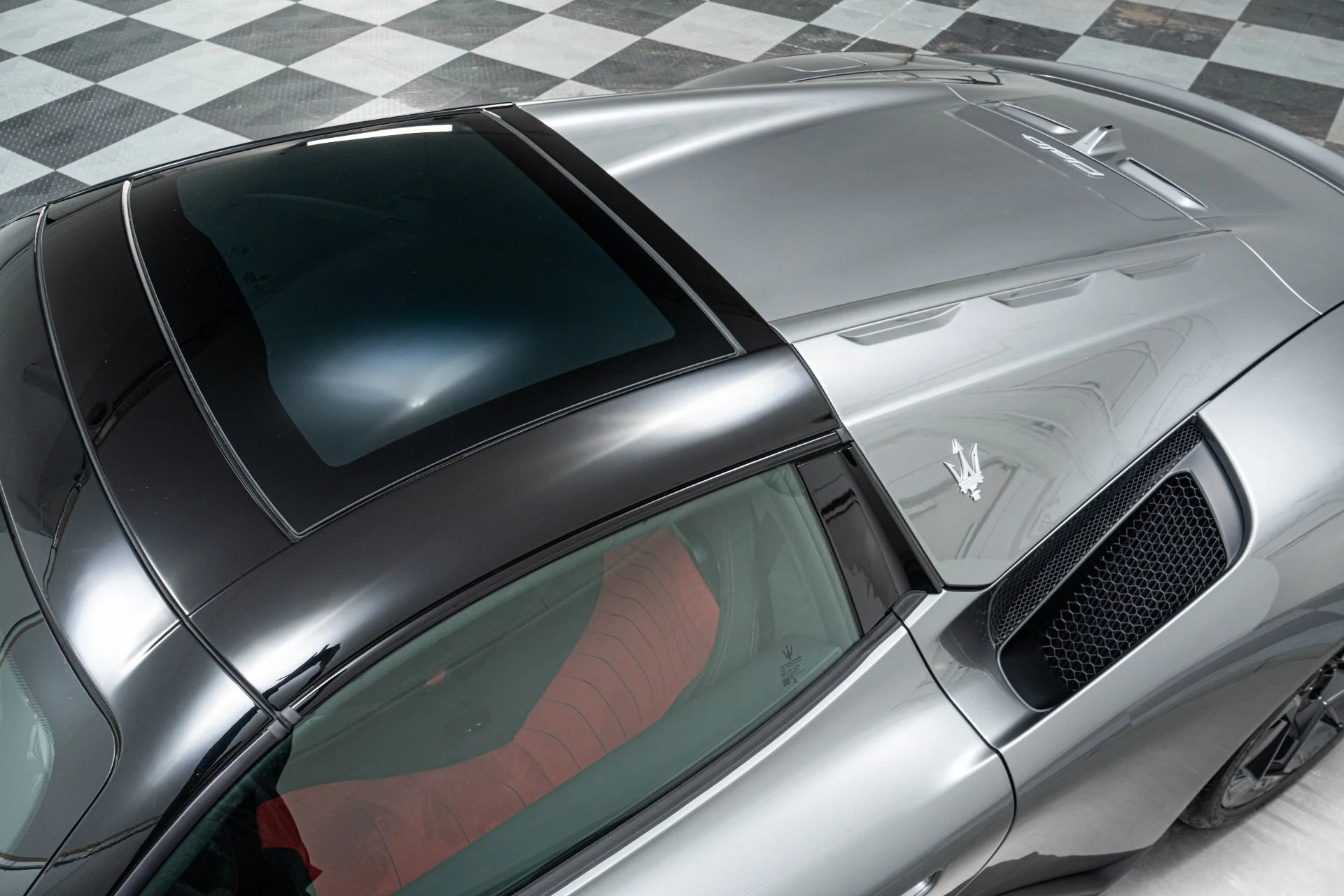 mph040_785817613_Used_2023_Maserati_MC_20_Cielo_351_Miles_Lightweight_Racing_Seats_Interior_Carbon_Fiber_Package_1774034660_cf97539248