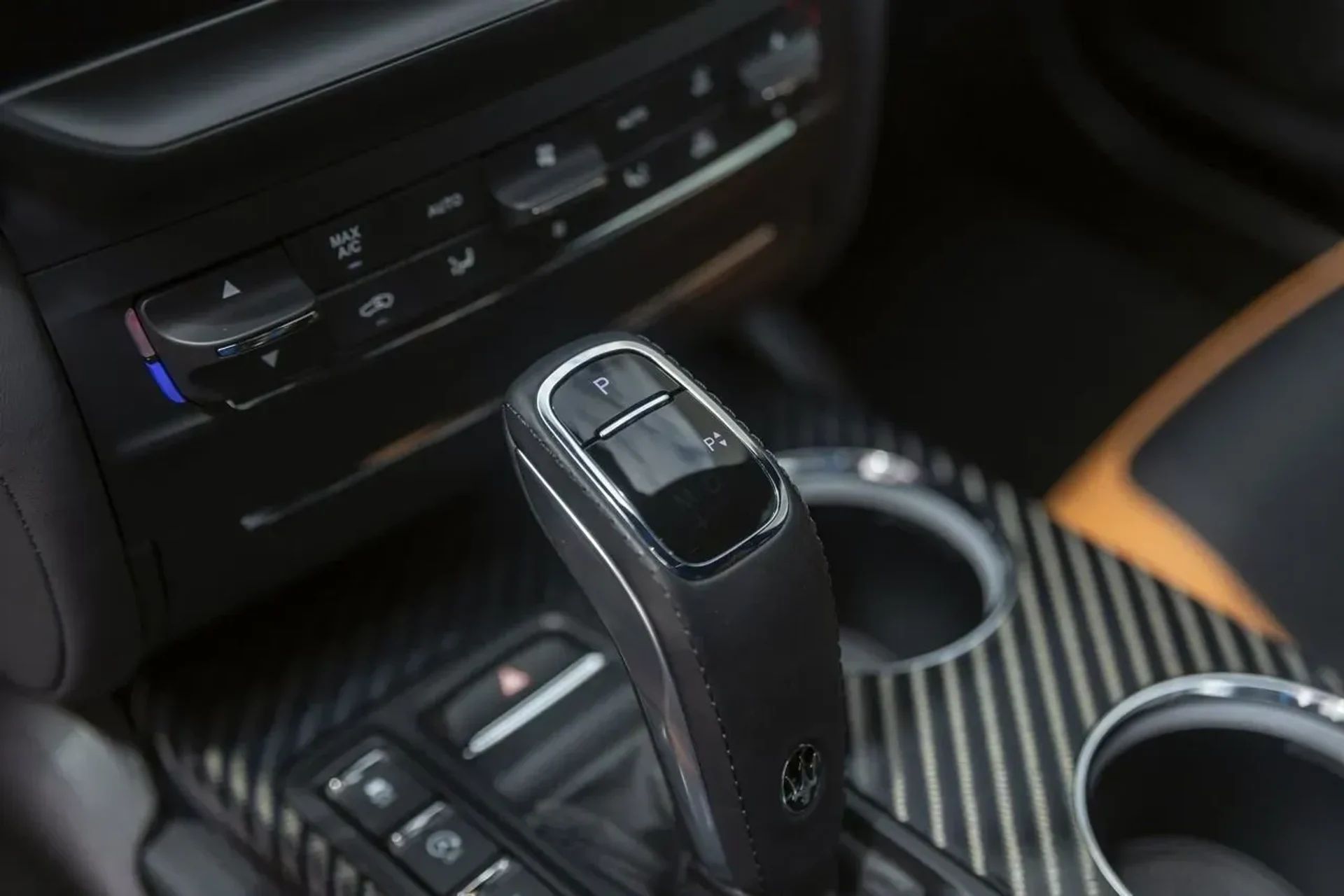 mph040_786901134_9e49d7aa00fb4b768788943f79c06554_774bbac13a