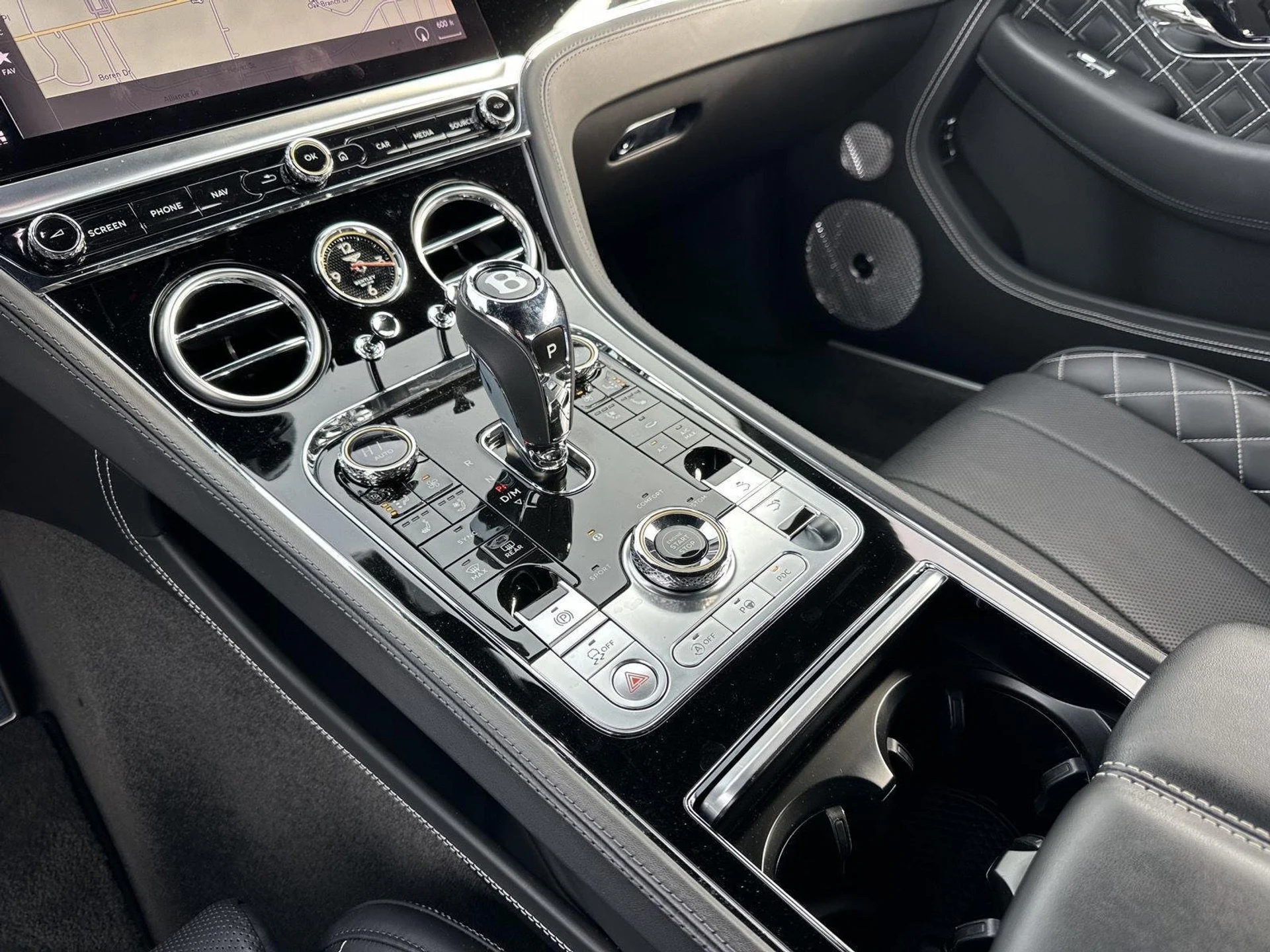 mph040_796054377_8f19eb1f678c68465983616dc80cb9bf_a4699af4a7