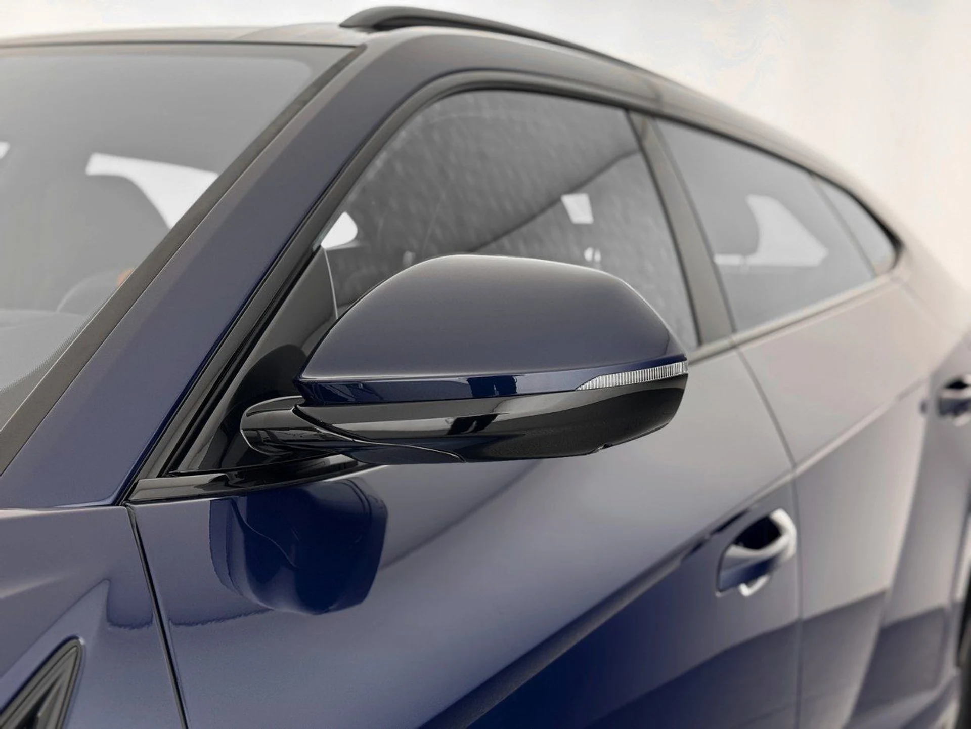 mph040_799914438_8bfa66c22809296698fed1cc62c3929cx_81b280de02