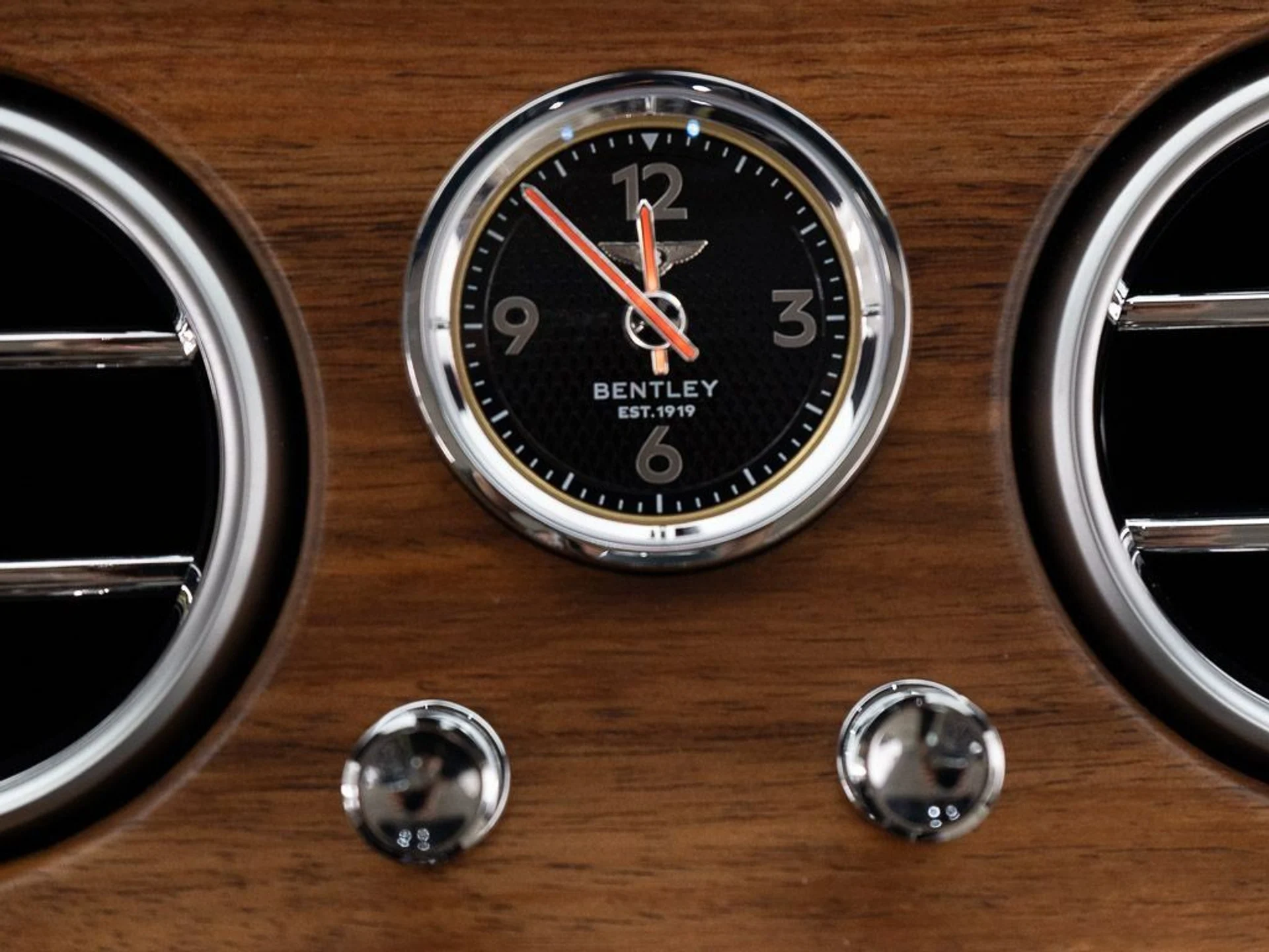 mph040_80431207_9cfc230ecceb23004619bec4e5aaf10b_7f0a24bd29