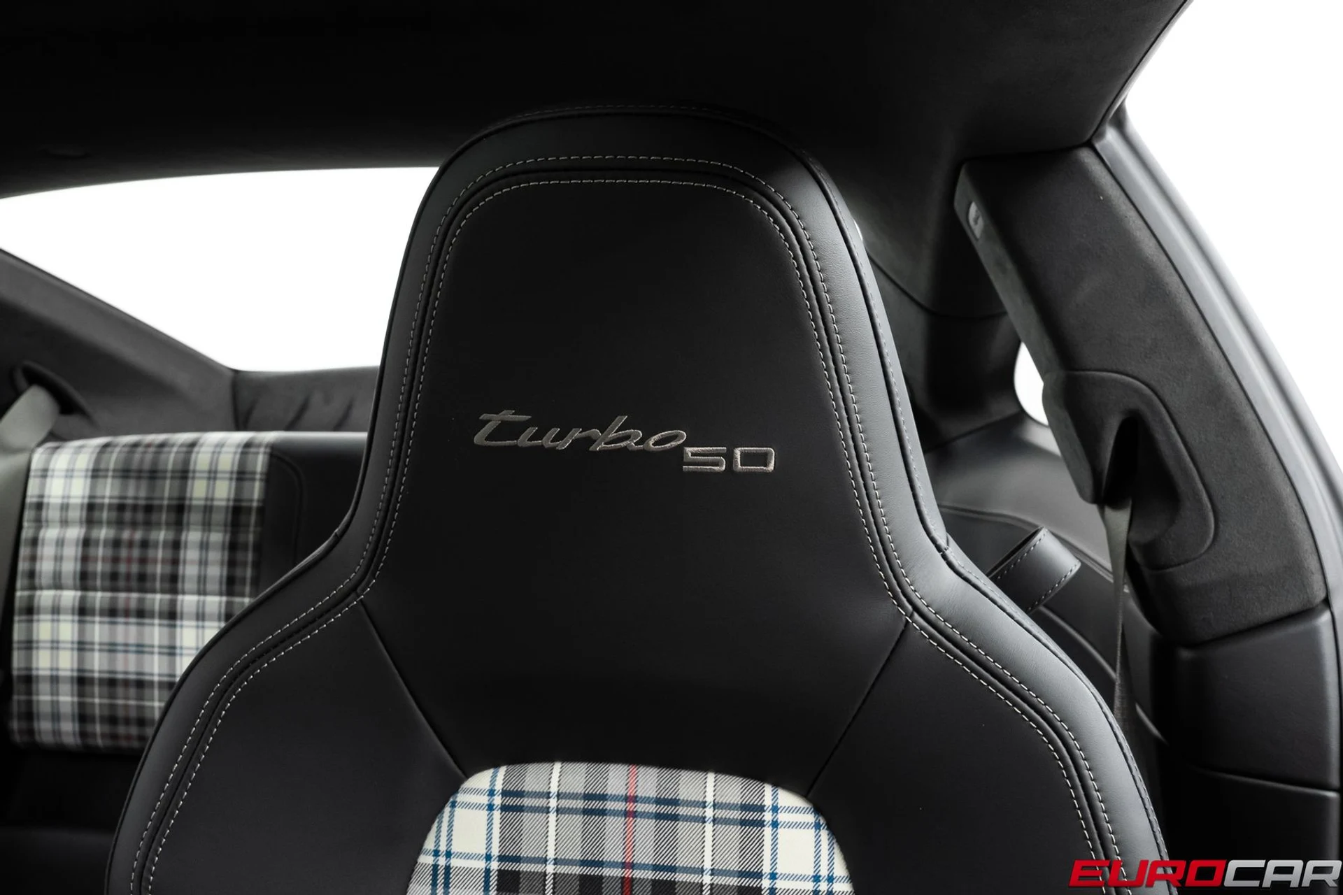 mph040_806497293_c638c5d3_4d3a_4caa_b8d2_59449f102f59_212673ebf5