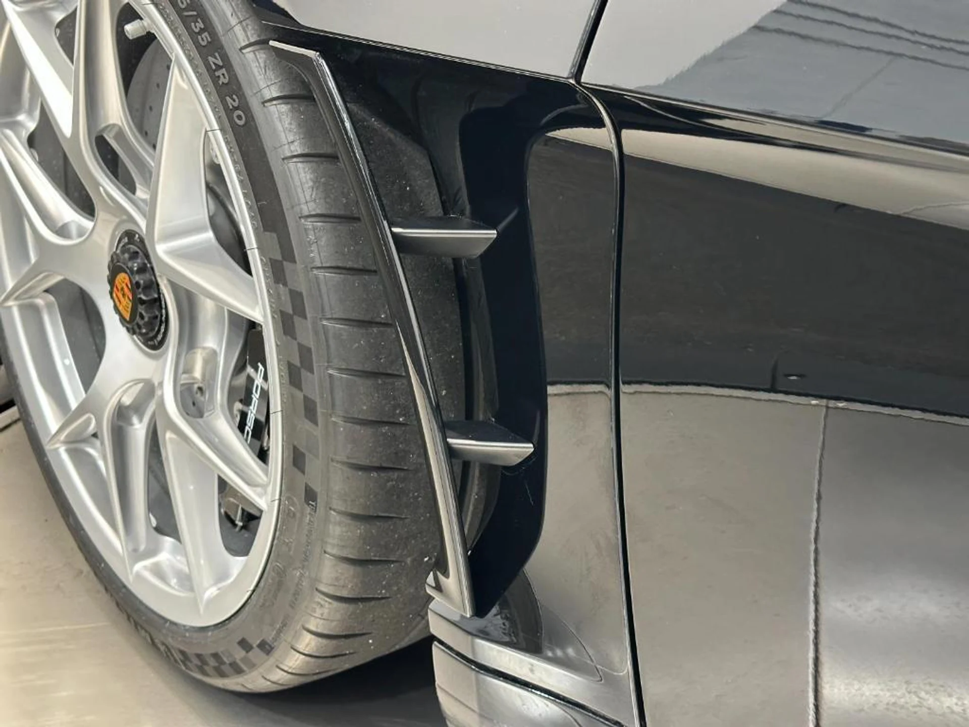 mph040_811879350_nr_AR_Yf7ykw_JC_Tenrz_Q4_Gm_V_Pohk_a2e6321c05