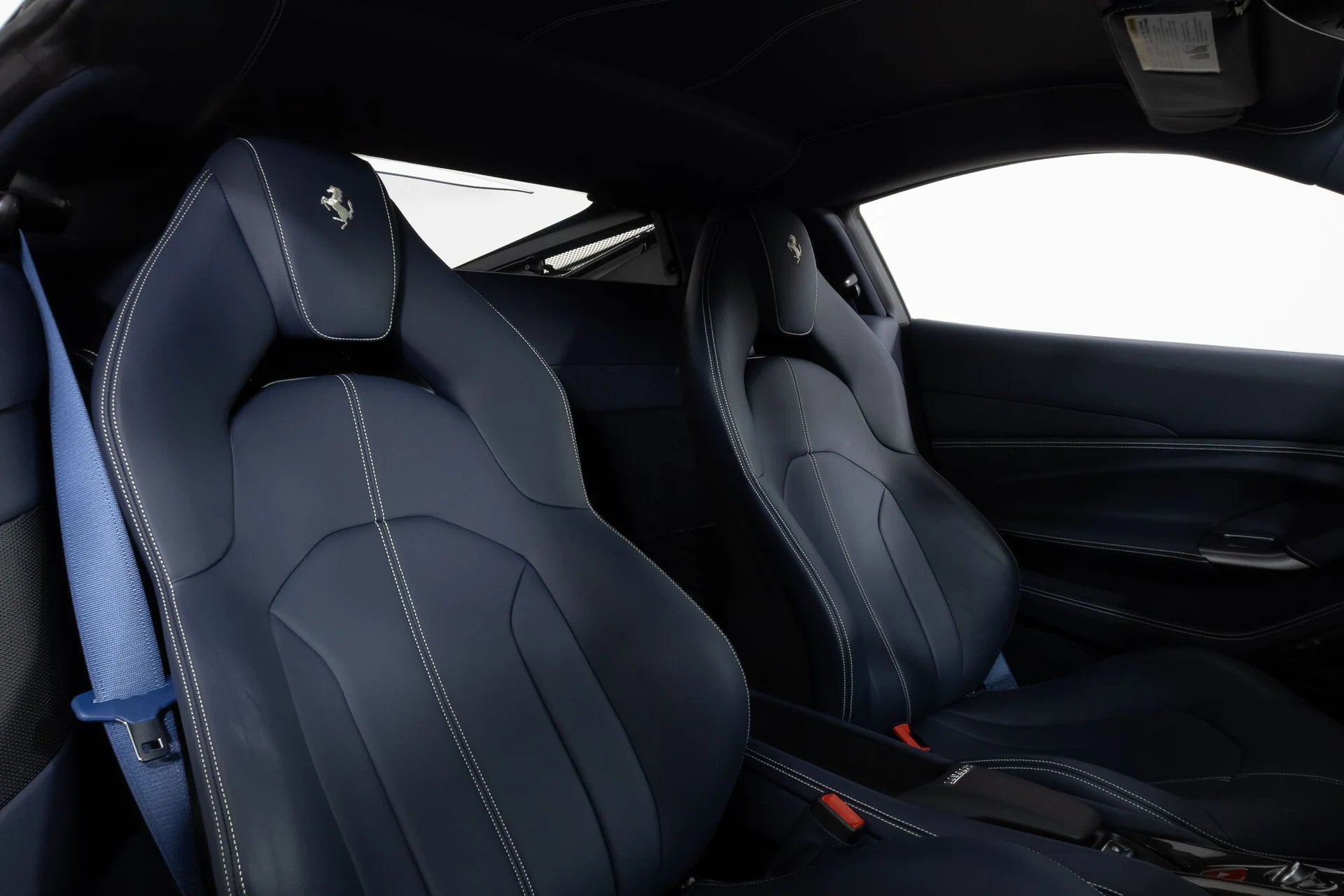 mph040_814045389_938445f3c97902a15c87d0b28c0027c3_9ce92b0ac2