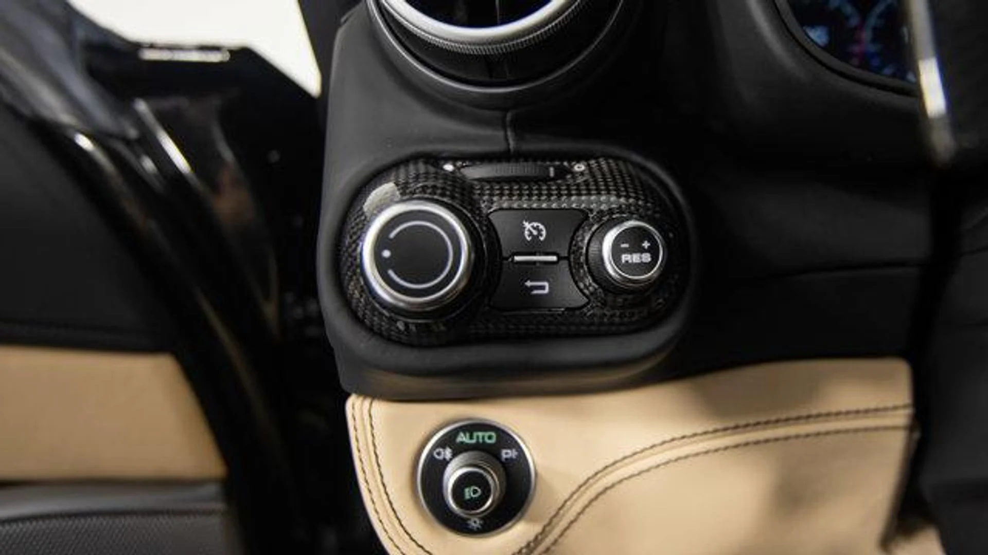 mph040_814534608_N9b_PF_71jx_KV_Ql_KD_Pf_L_Ngg_R6_Xx_NE_6618b9a683