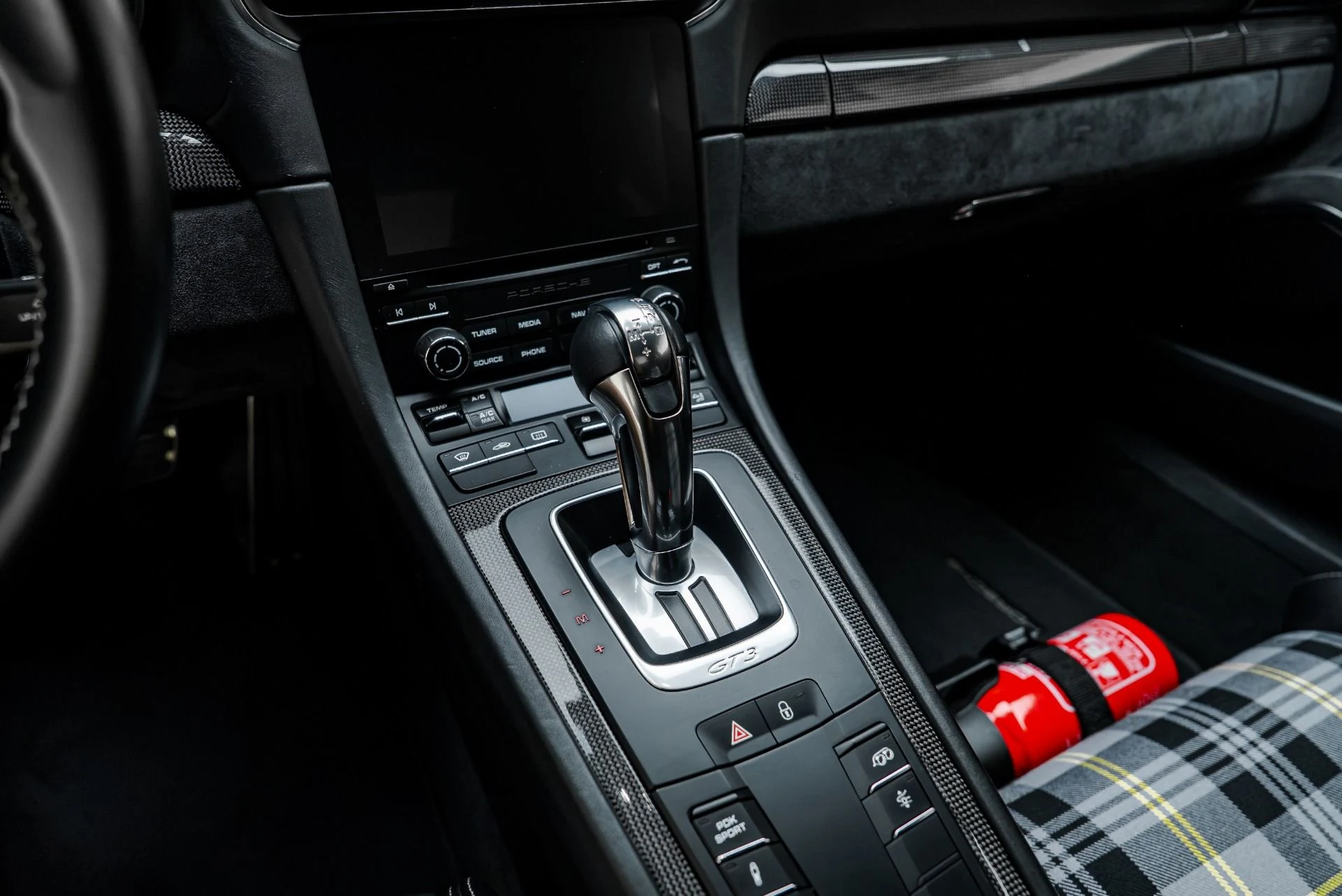 mph040_820278844_Used_2018_Porsche_911_GT_3_1786143743_19fe450145