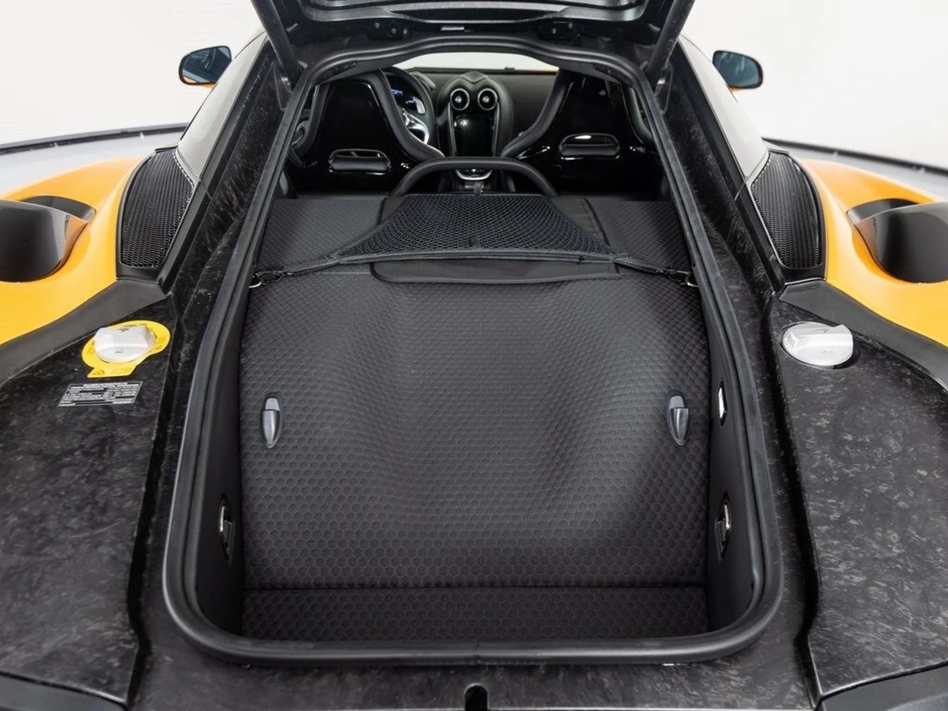 mph040_829270483_065bd27ff150b843e2688a642a6d7f23x_ec4aff632f