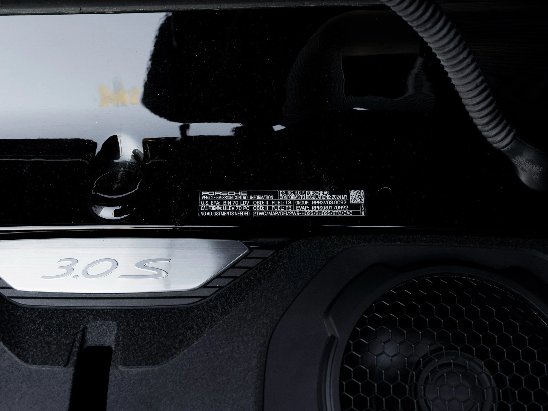 mph040_837578980_41_c66a60ef14