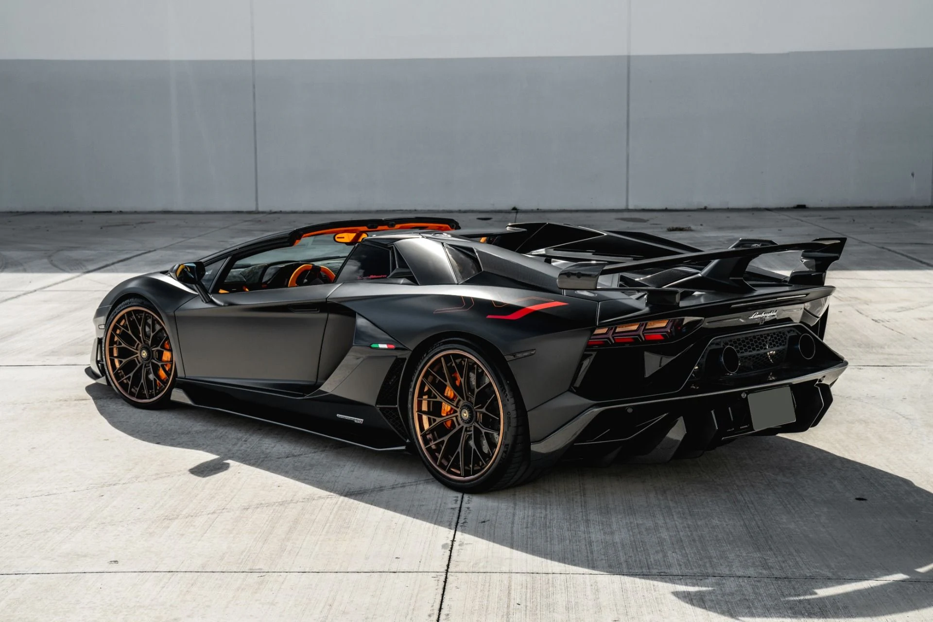 mph040_84650686_Used_2020_Lamborghini_Aventador_SVJ_w_Hermes_Orange_Factory_Interior_Over_110_K_in_Options80_K_in_Mods_1672876014_12335d83f5