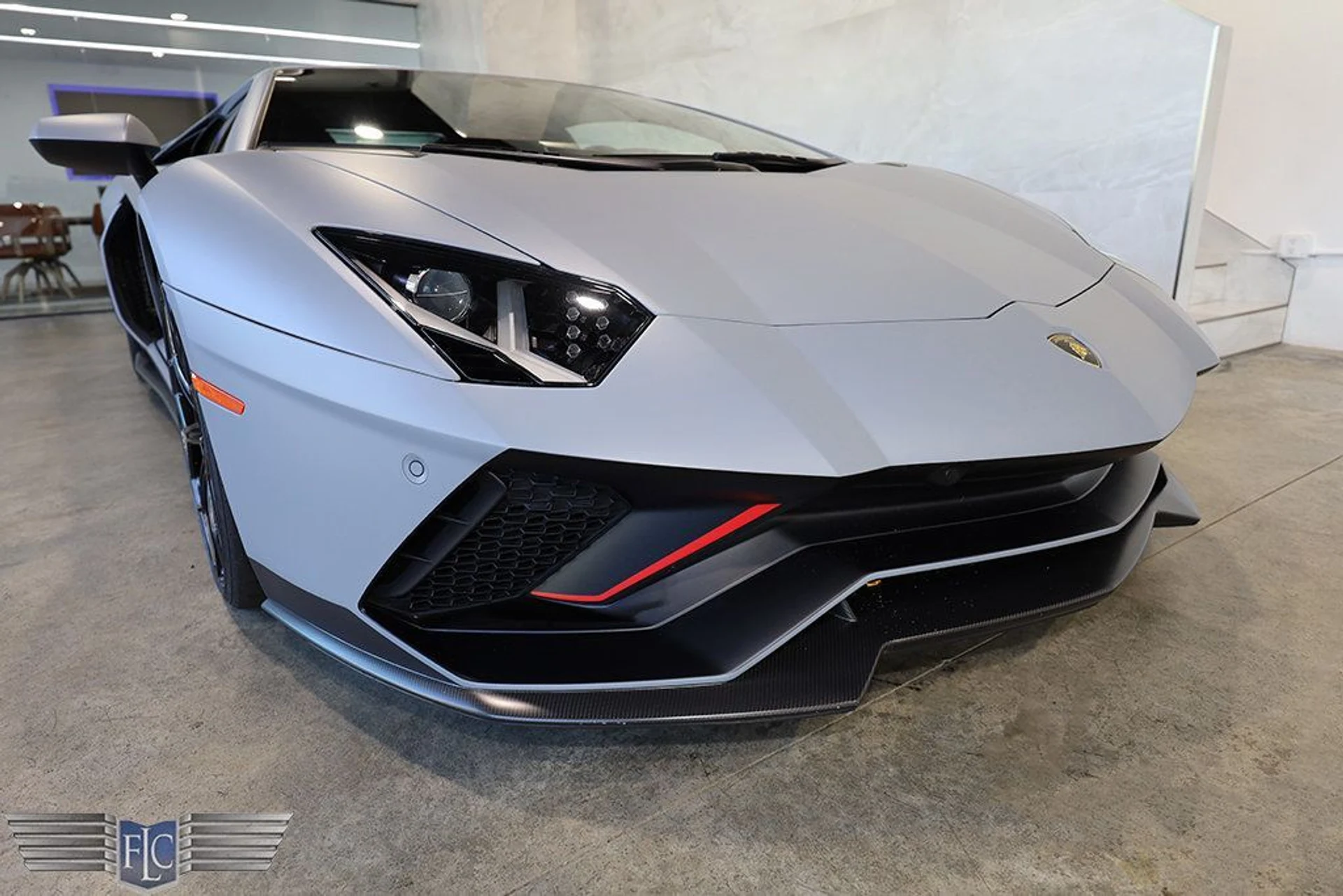 mph040_848247796_used_2022_lamborghini_aventador_lp7804ultimaecoupe_9689_22906209_41_1024_bec41eb67f
