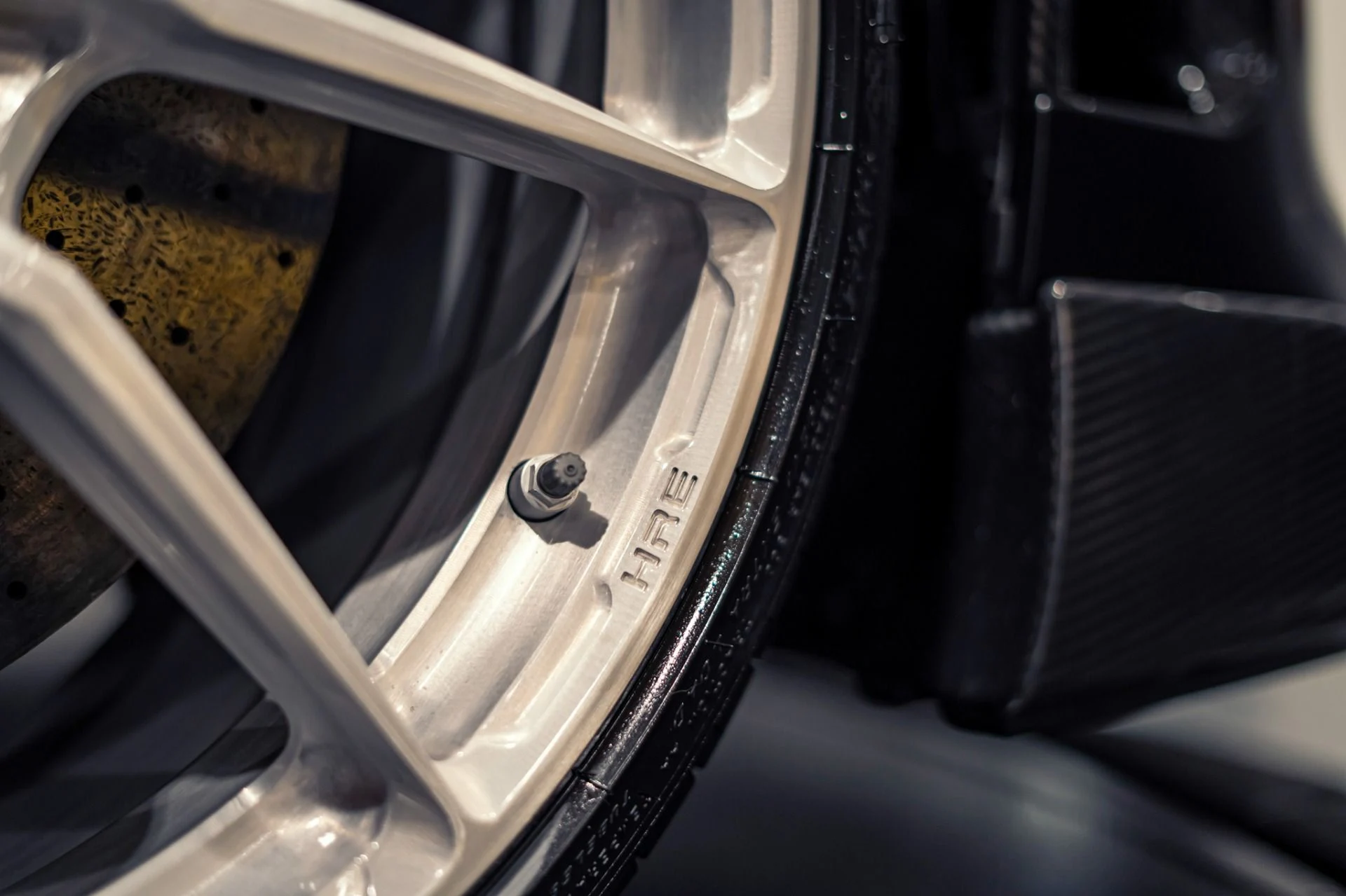 mph040_859478278_Used_2021_Mc_Laren_765_LT_568000_MSRP_Chicane_Grey_Carbon_Roof_Scoop_1779213543_ff5ddc0b6c