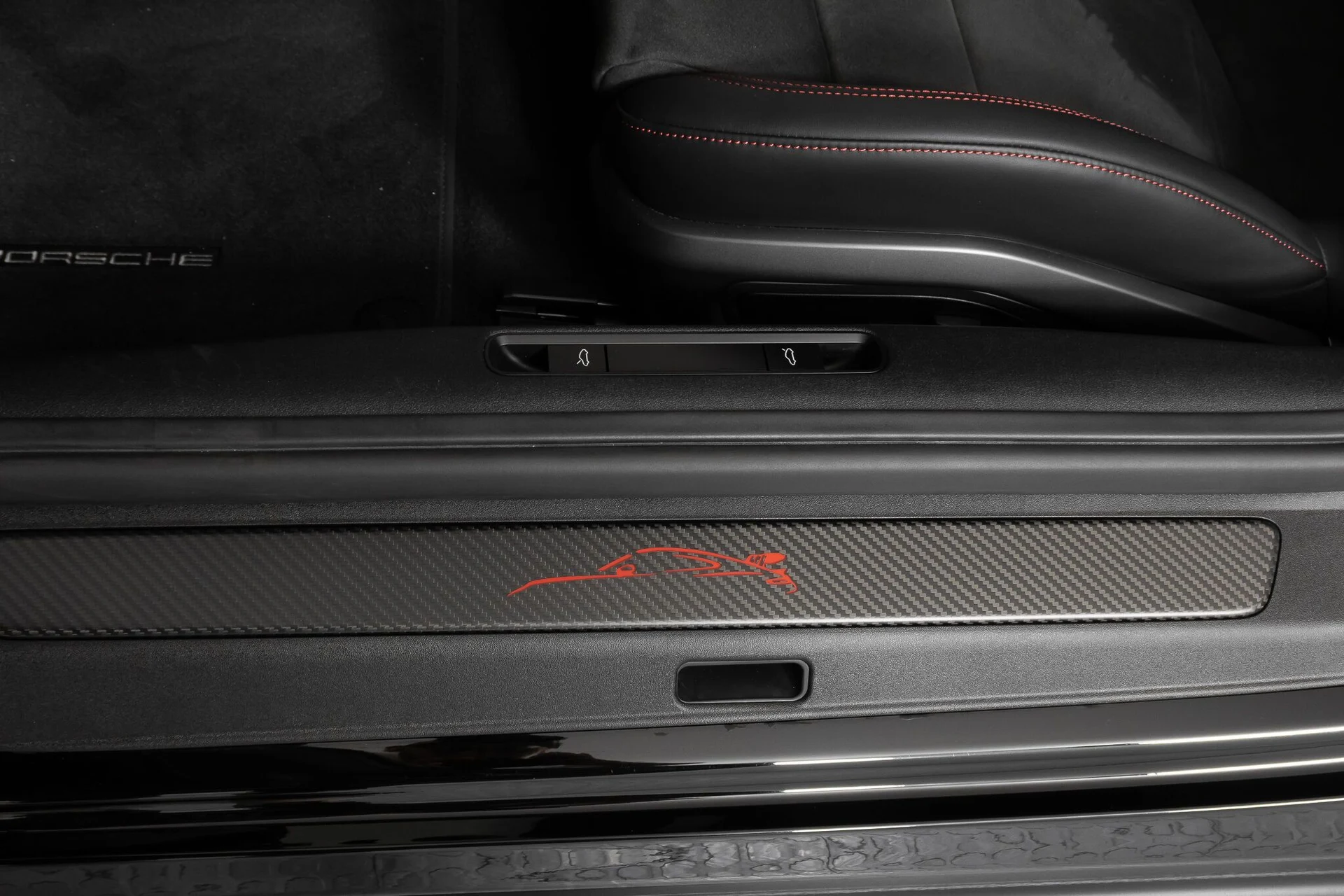 mph040_859968194_2a8c3a0f8d090e9e88d15b56cbe834d2_1f366dc73c