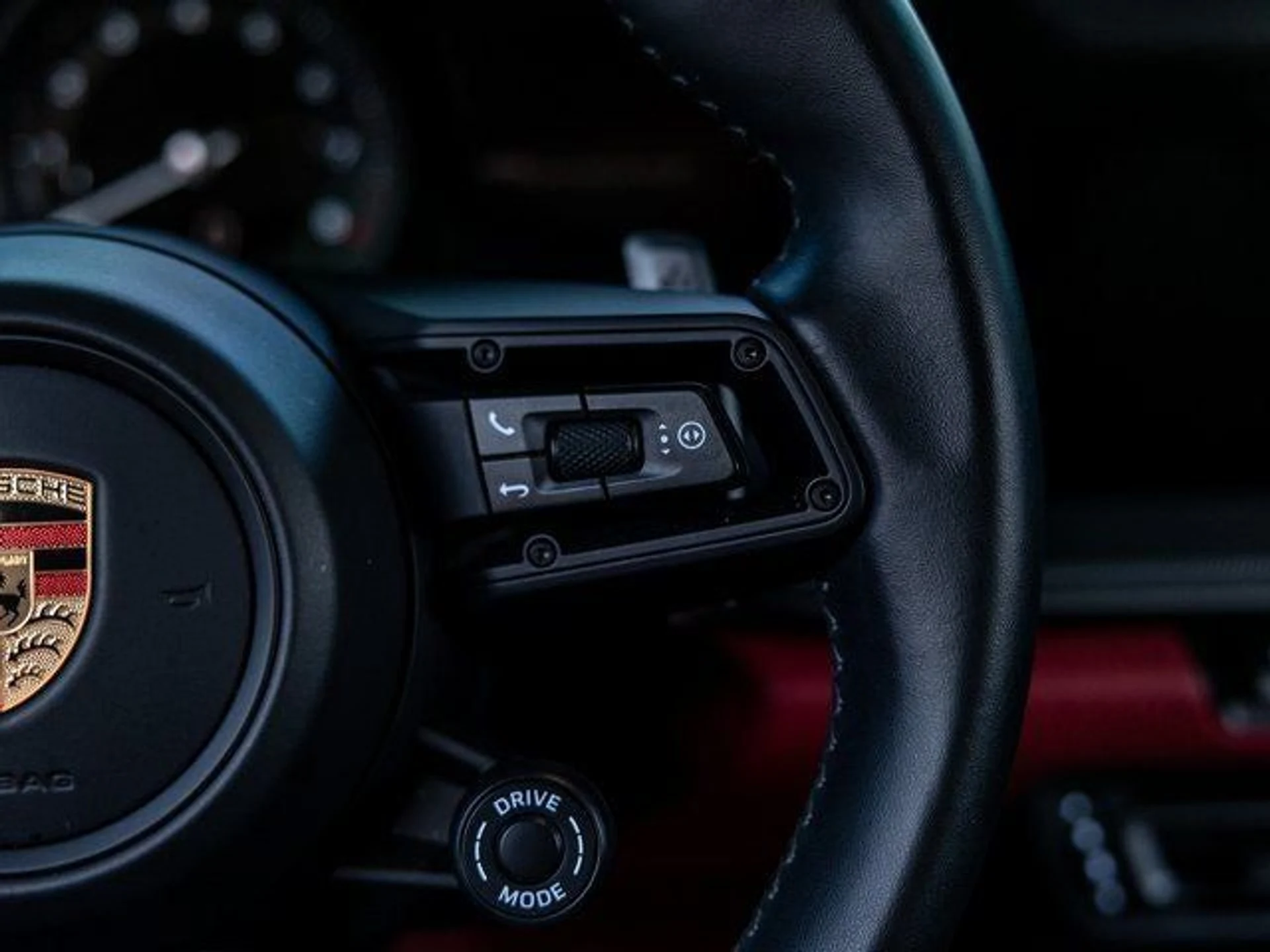 mph040_861572793_41_05c0ce9c03