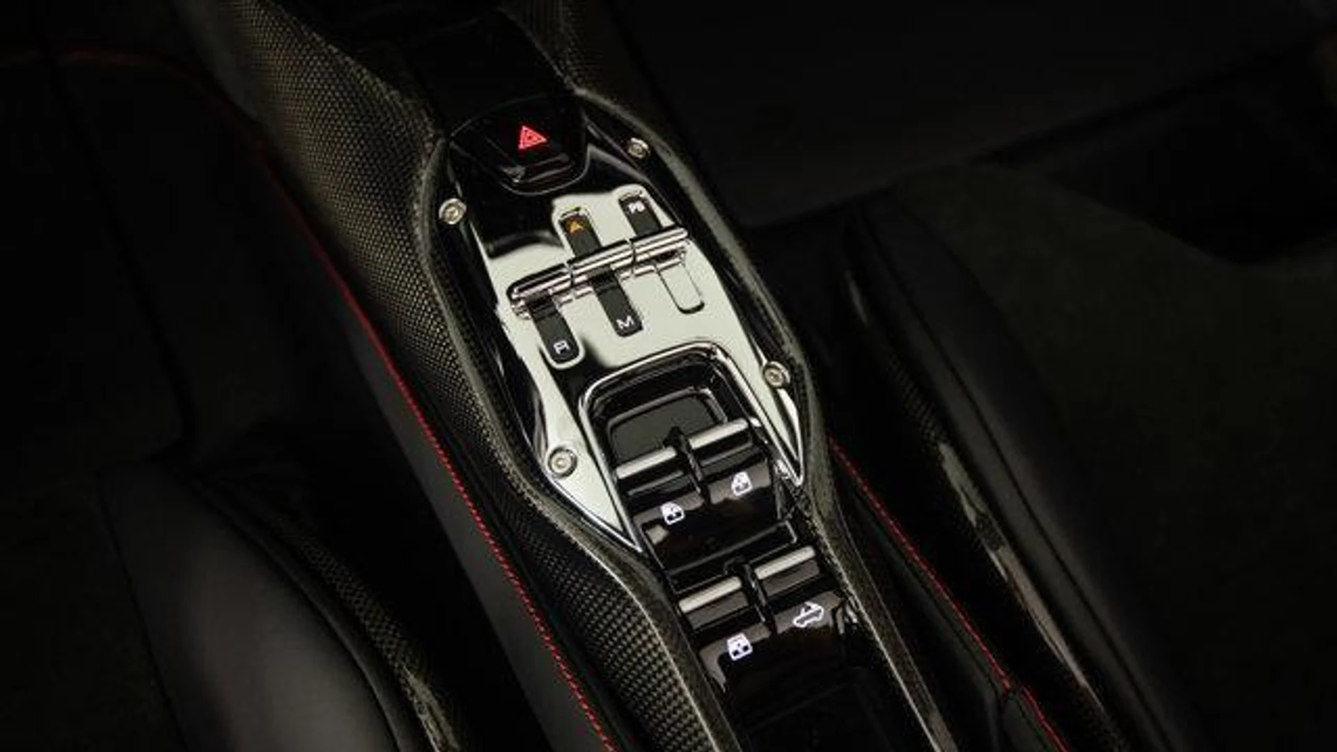 mph040_878405552_z_S_Df_Lc_Sr_E4phk92d8f_ZN_Okx_L4_Vo_d86c3a7a8b