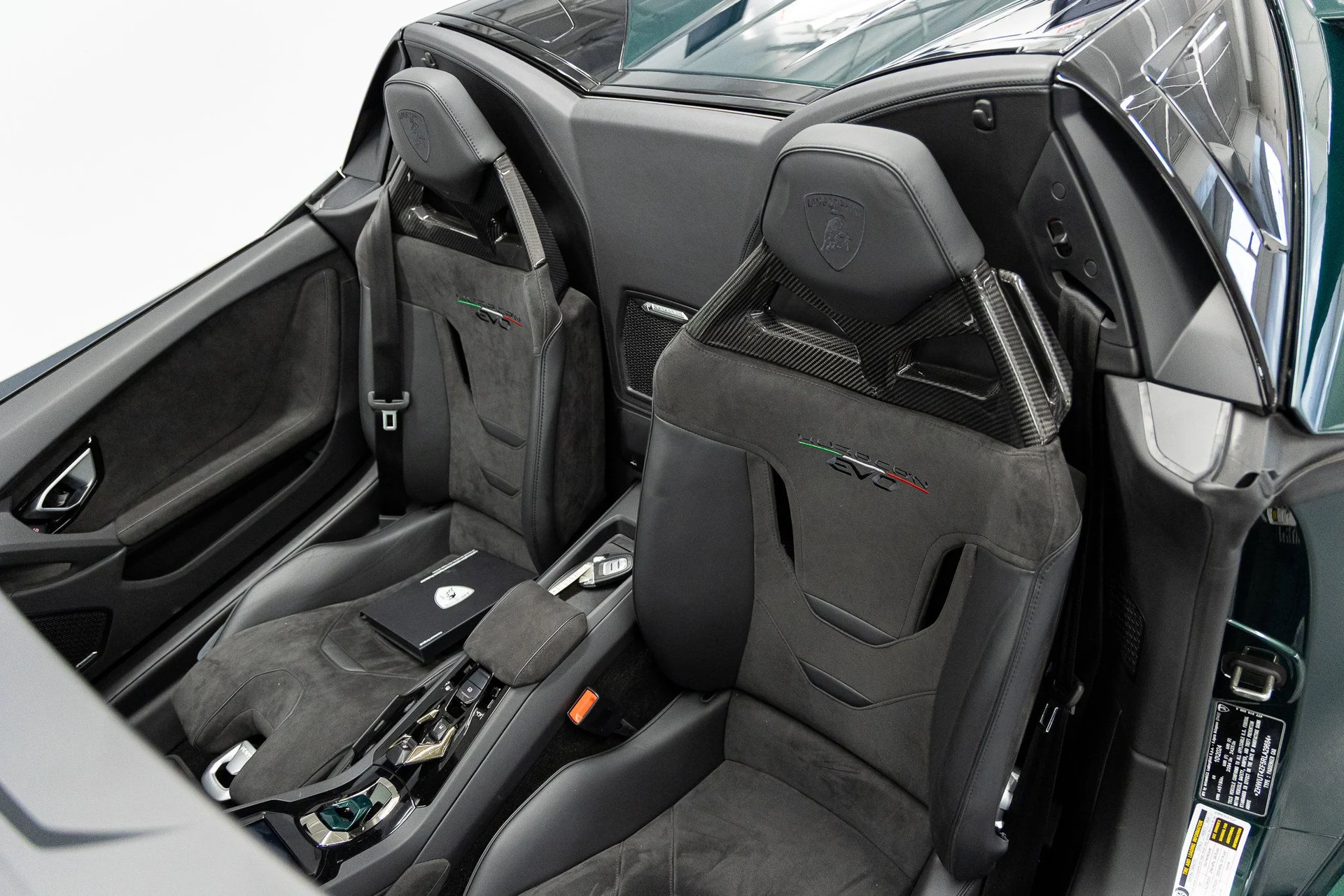 mph040_888110116_f15cc35bd0d1270232caa0acf1b244bdx_44d6ea469b