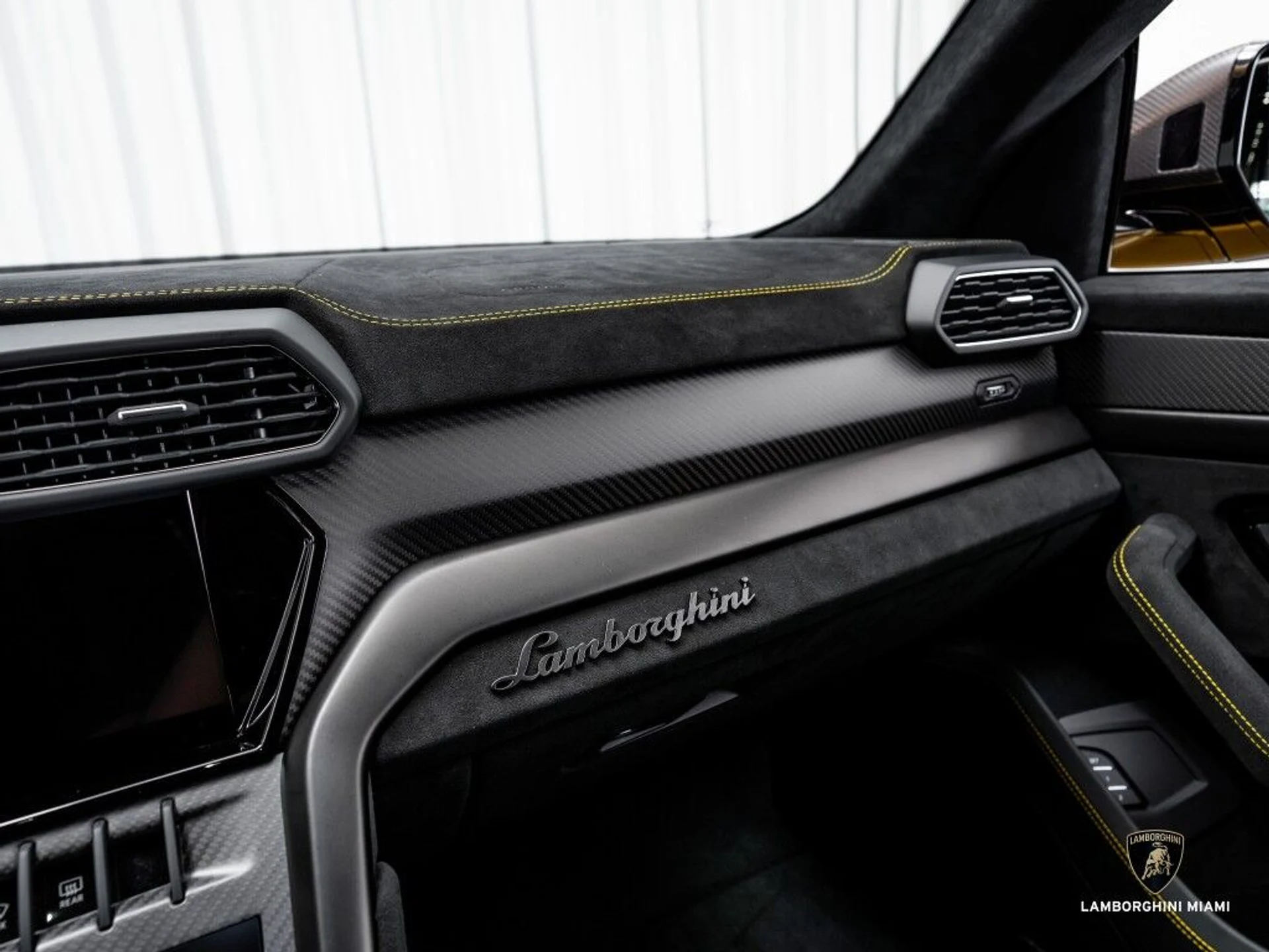 mph040_890416017_31fe32a6dce87118a1402b70a7d17300_735978fef8