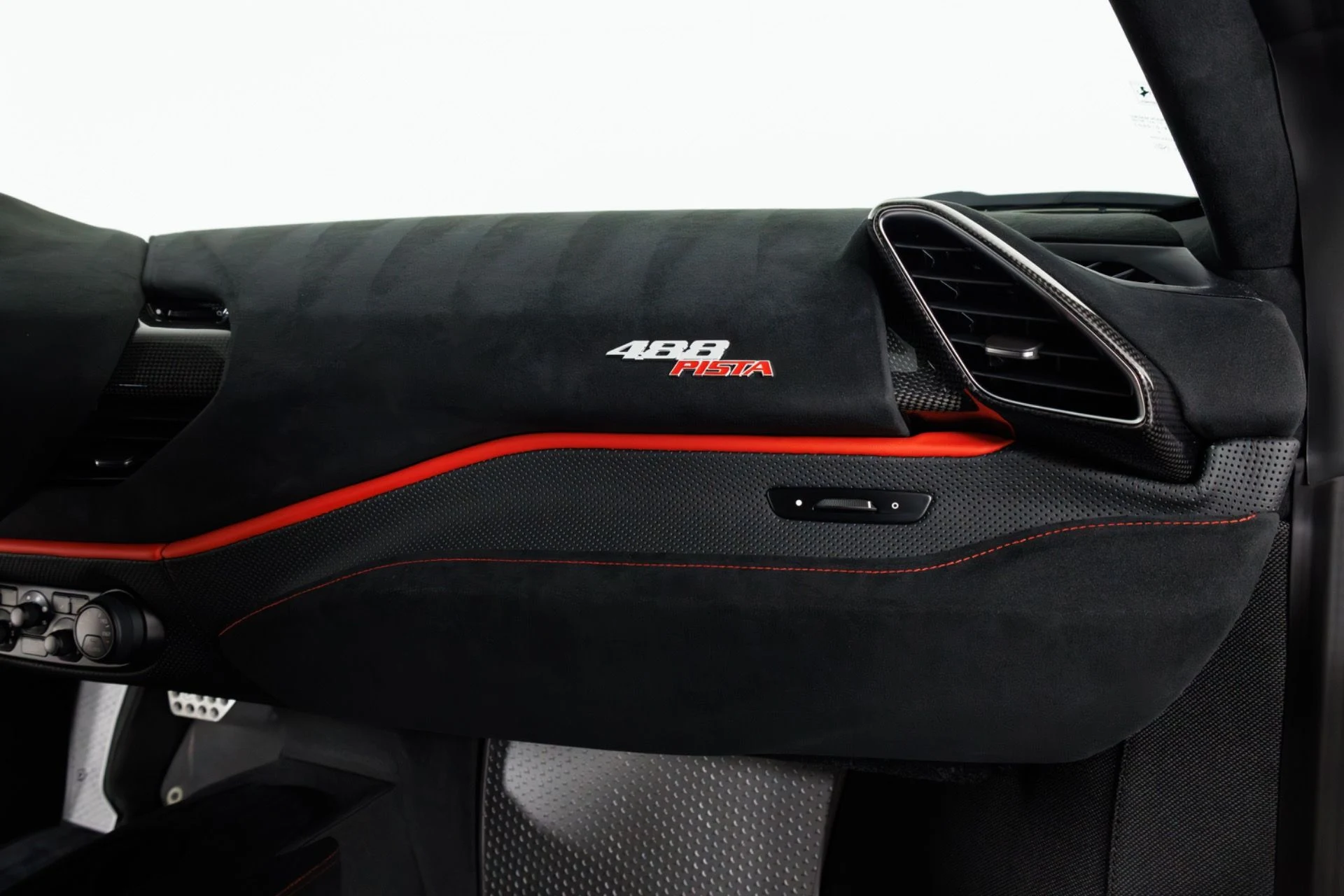 mph040_891886094_Used_2020_Ferrari_488_Pista_1775511007_62ad3cc8ca